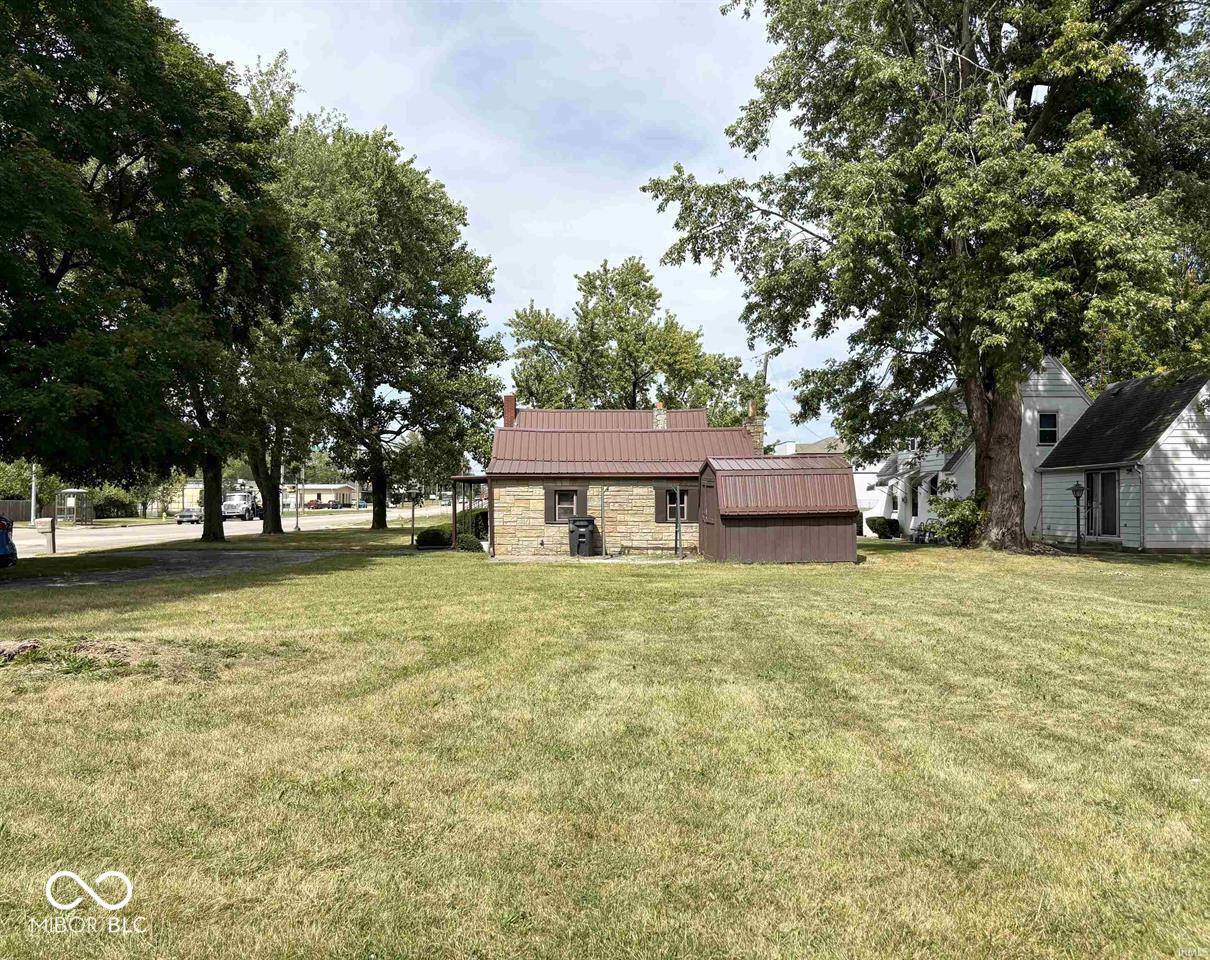 3300 S Walnut Street, Muncie, IN, 47302 photo 4 of 27