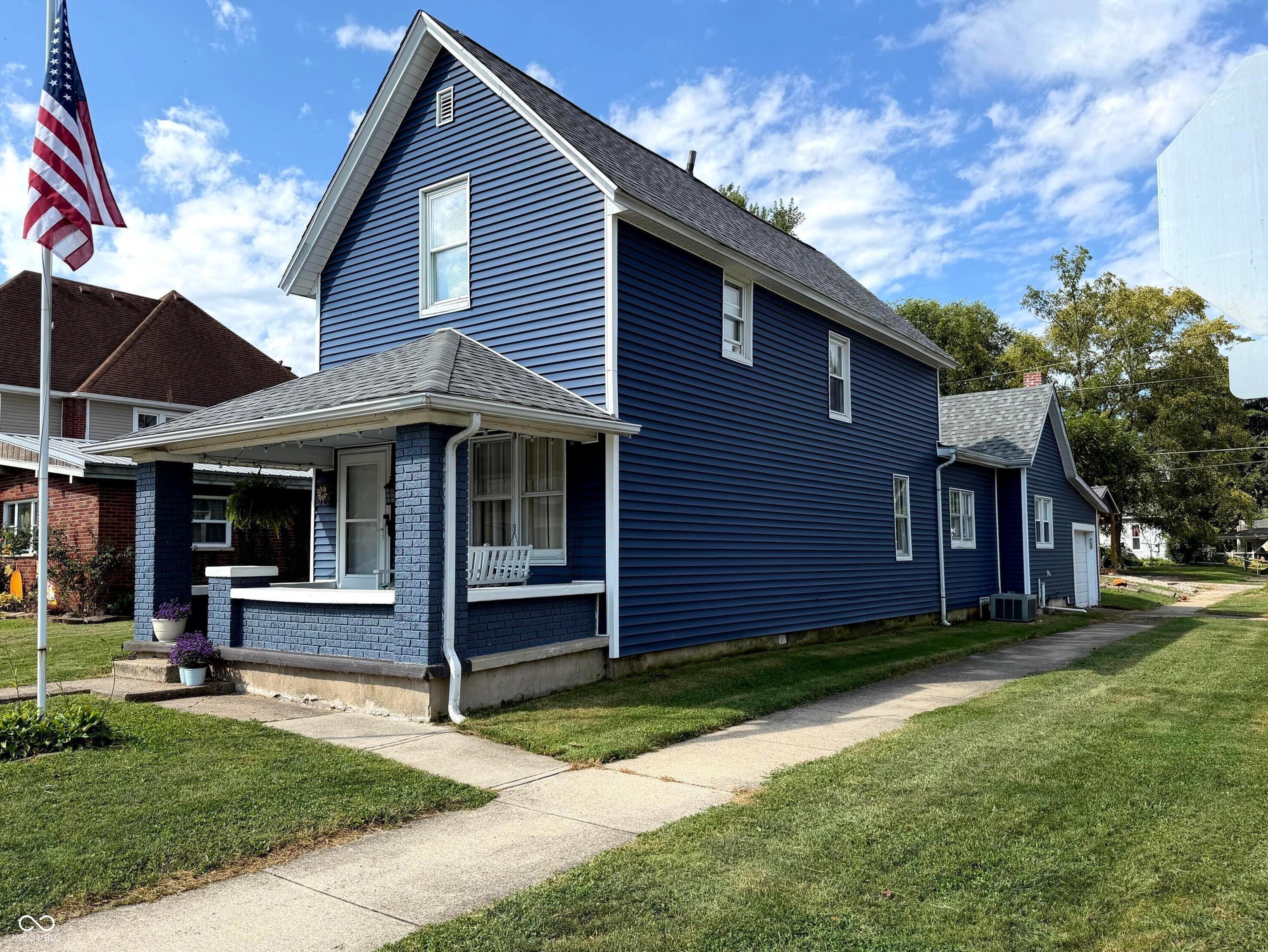 733 N Morgan Street, Rushville, IN, 46173 photo 4 of 42