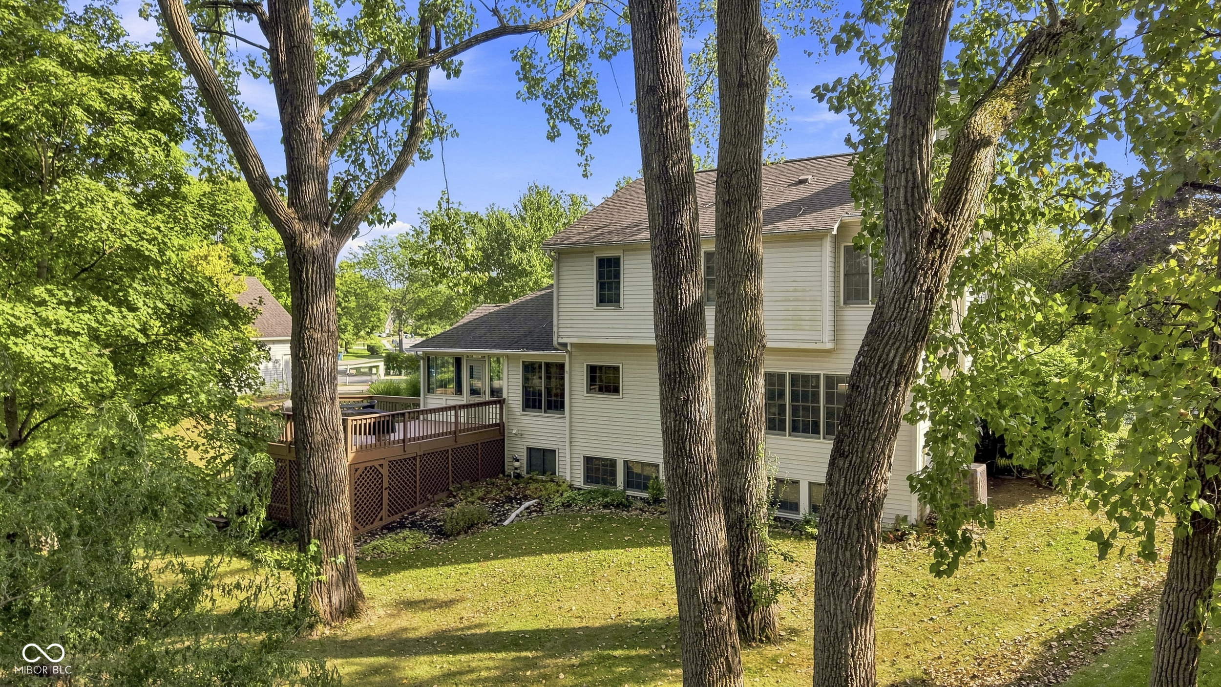 9801 Logan Lane, Fishers, IN, 46037 photo 4 of 57