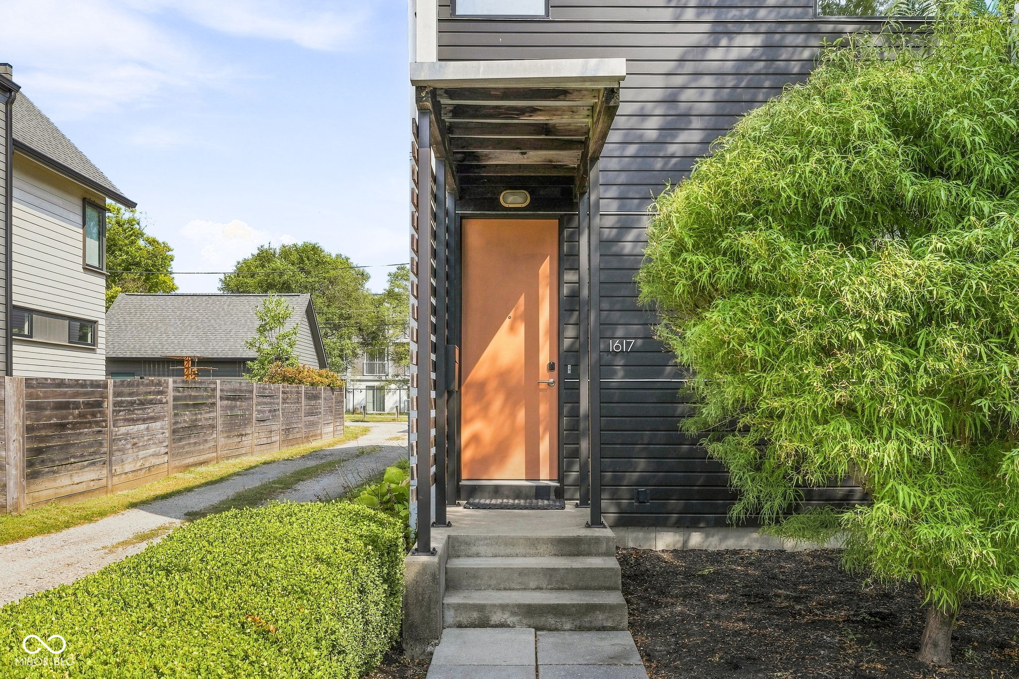 1617 Cornell Avenue, Indianapolis, IN, 46202 photo 4 of 47