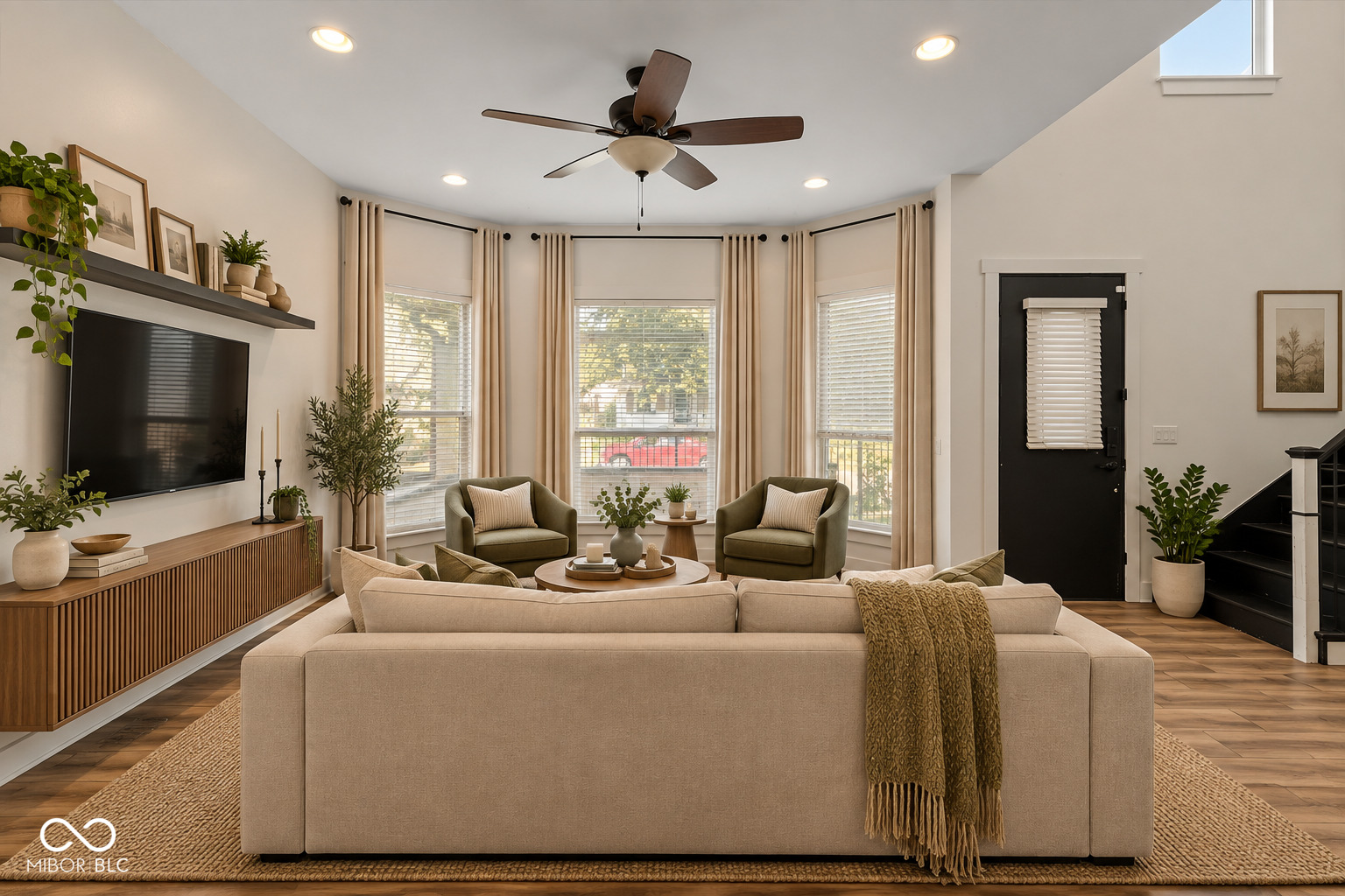 1210 N Tuxedo Street, Indianapolis, IN, 46201 photo 4 of 22