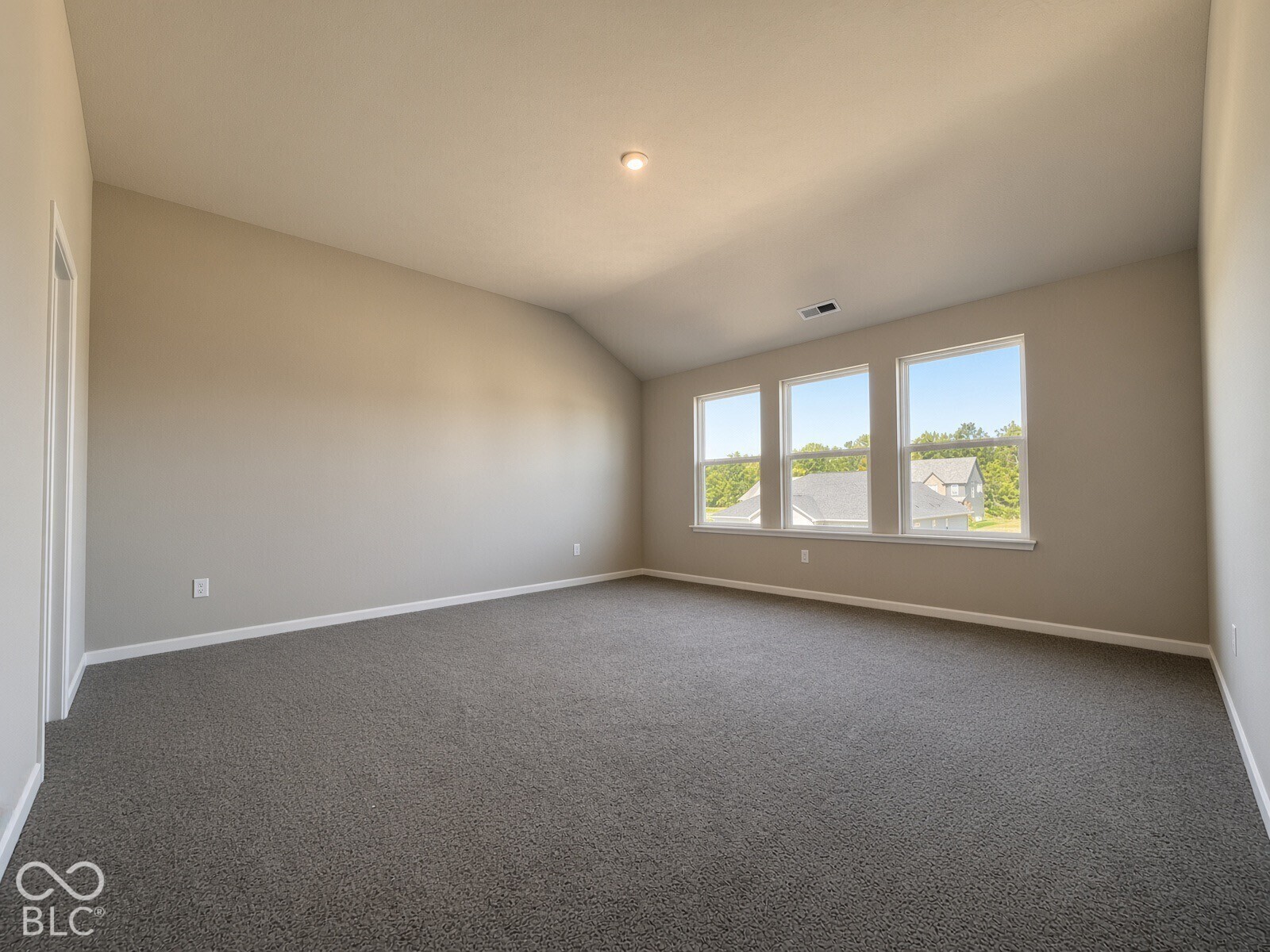 6234 Rippling Rock Drive, Plainfield, IN, 46168 photo 4 of 24