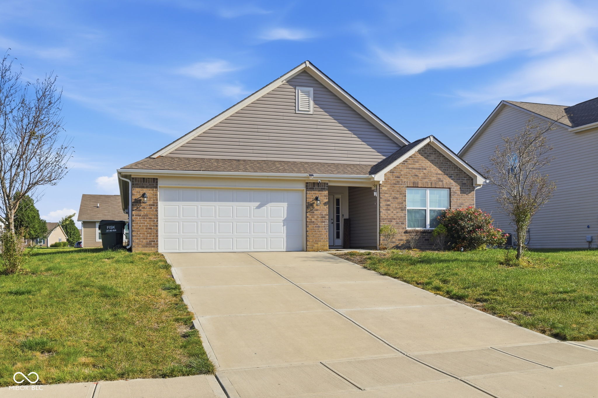 6430 W Mulberry Way, Greenfield, IN, 46140 photo 4 of 40