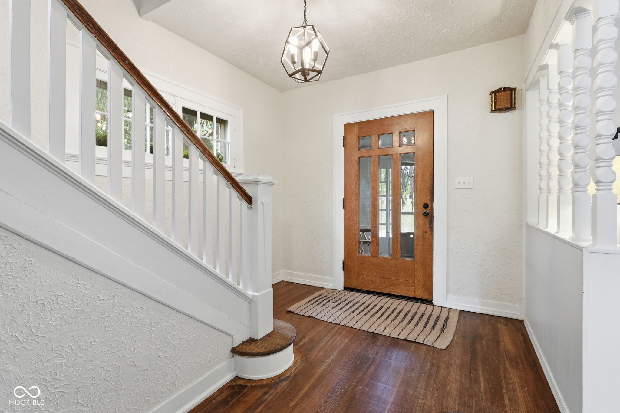 6654 N College Avenue, Indianapolis, IN, 46220 photo 4 of 49