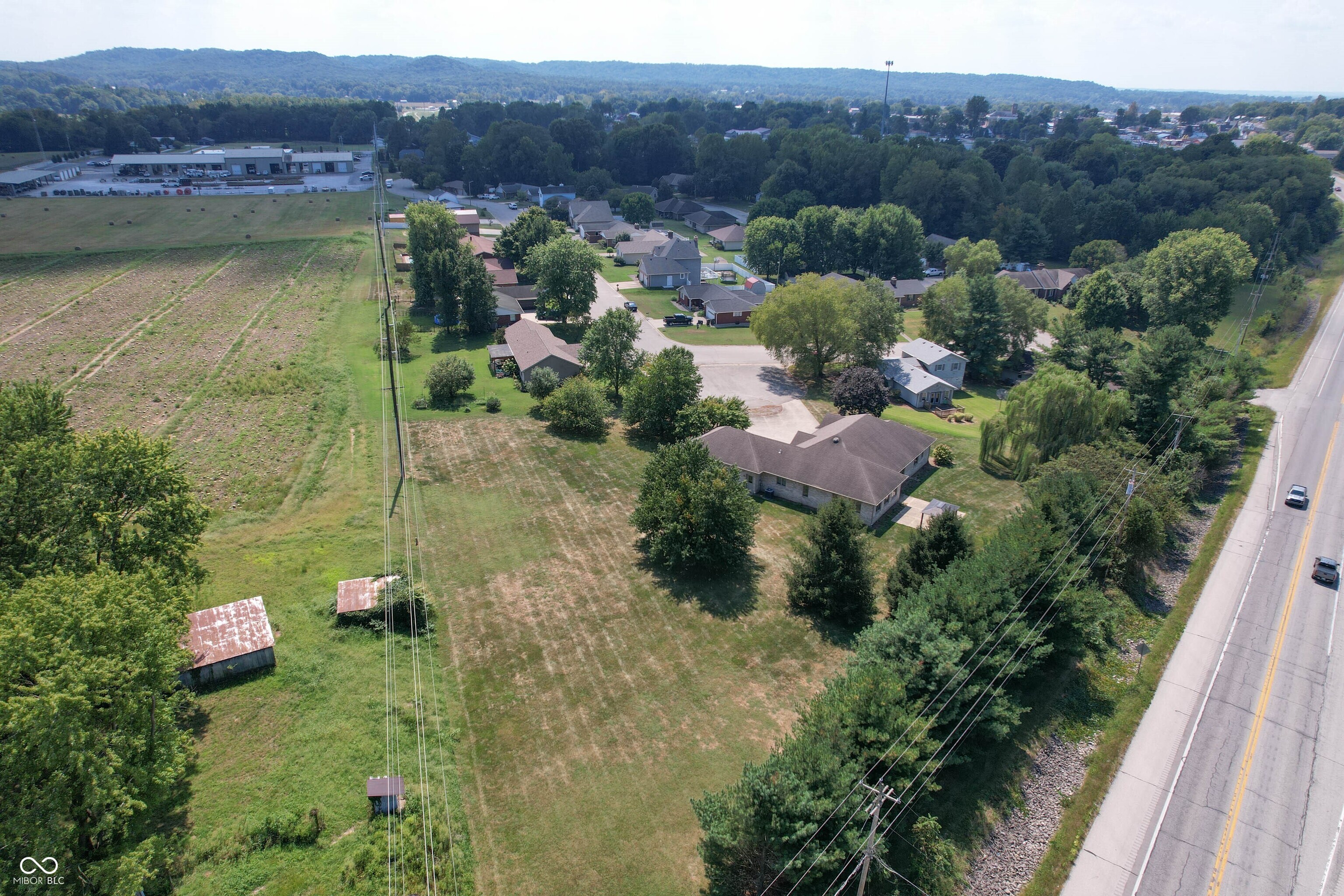 505 Kelly Drive, Brownstown, IN, 47220 photo 4 of 43