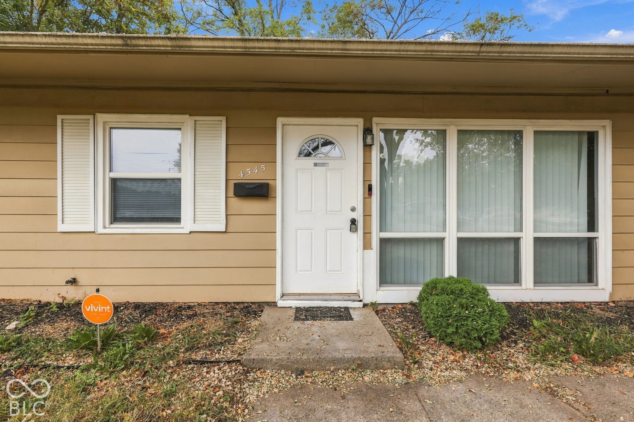 4545 Brittany Drive, Indianapolis, IN, 46222 photo 4 of 28