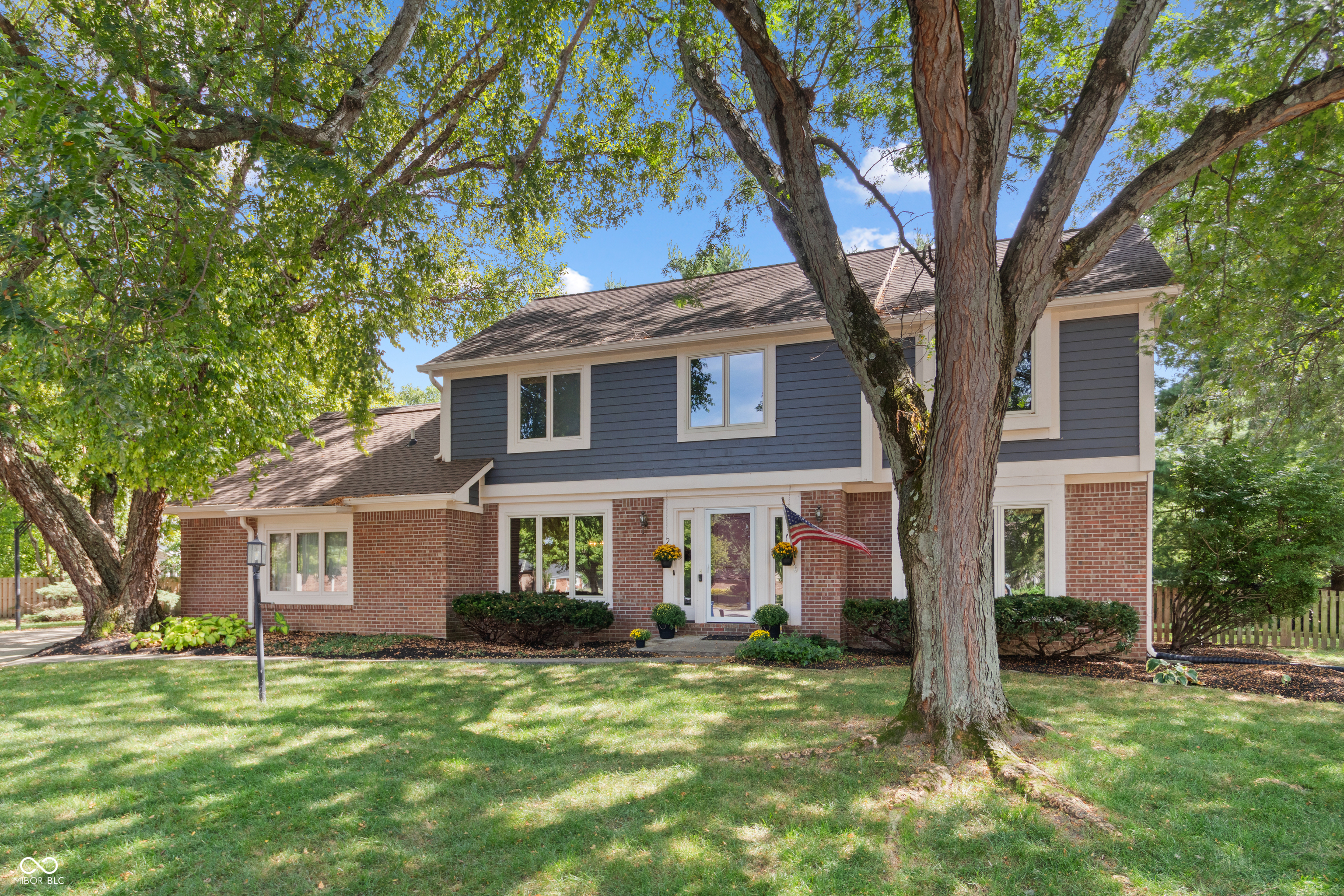 13111 Derbyshire Court, Carmel, IN, 46033 photo 4 of 42