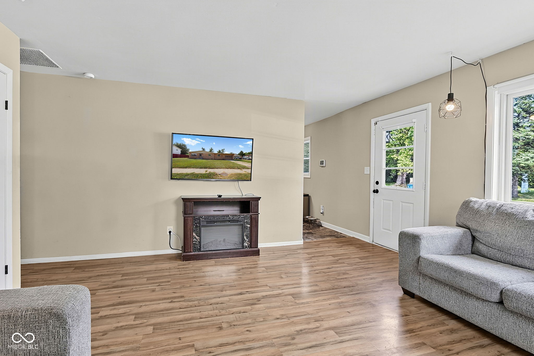 602 S Mitchner Avenue, Indianapolis, IN, 46239 photo 4 of 25