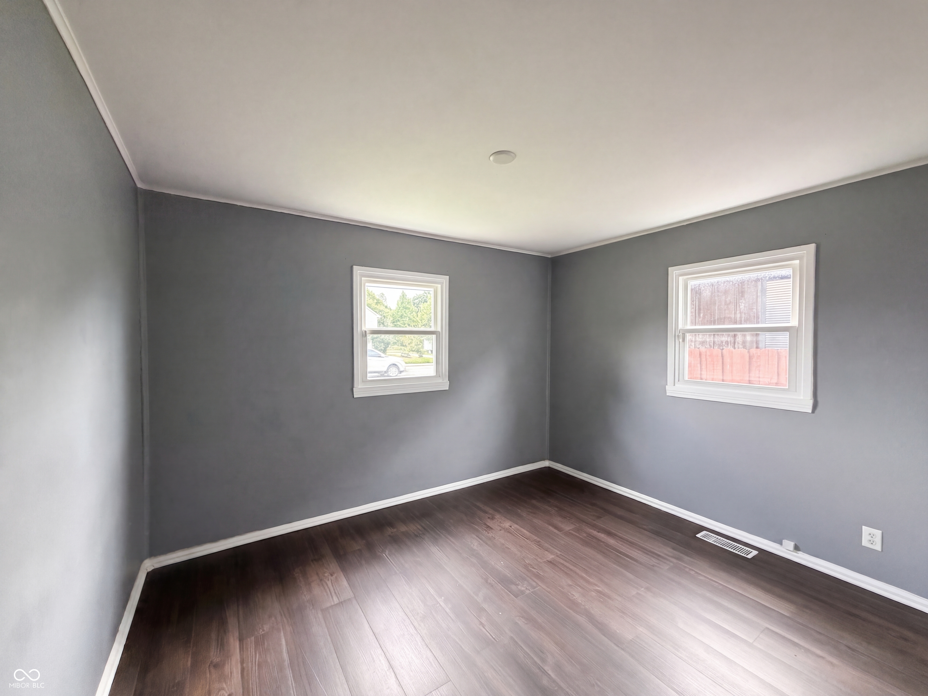 4206 E 16th Street, Indianapolis, IN, 46201 photo 4 of 15