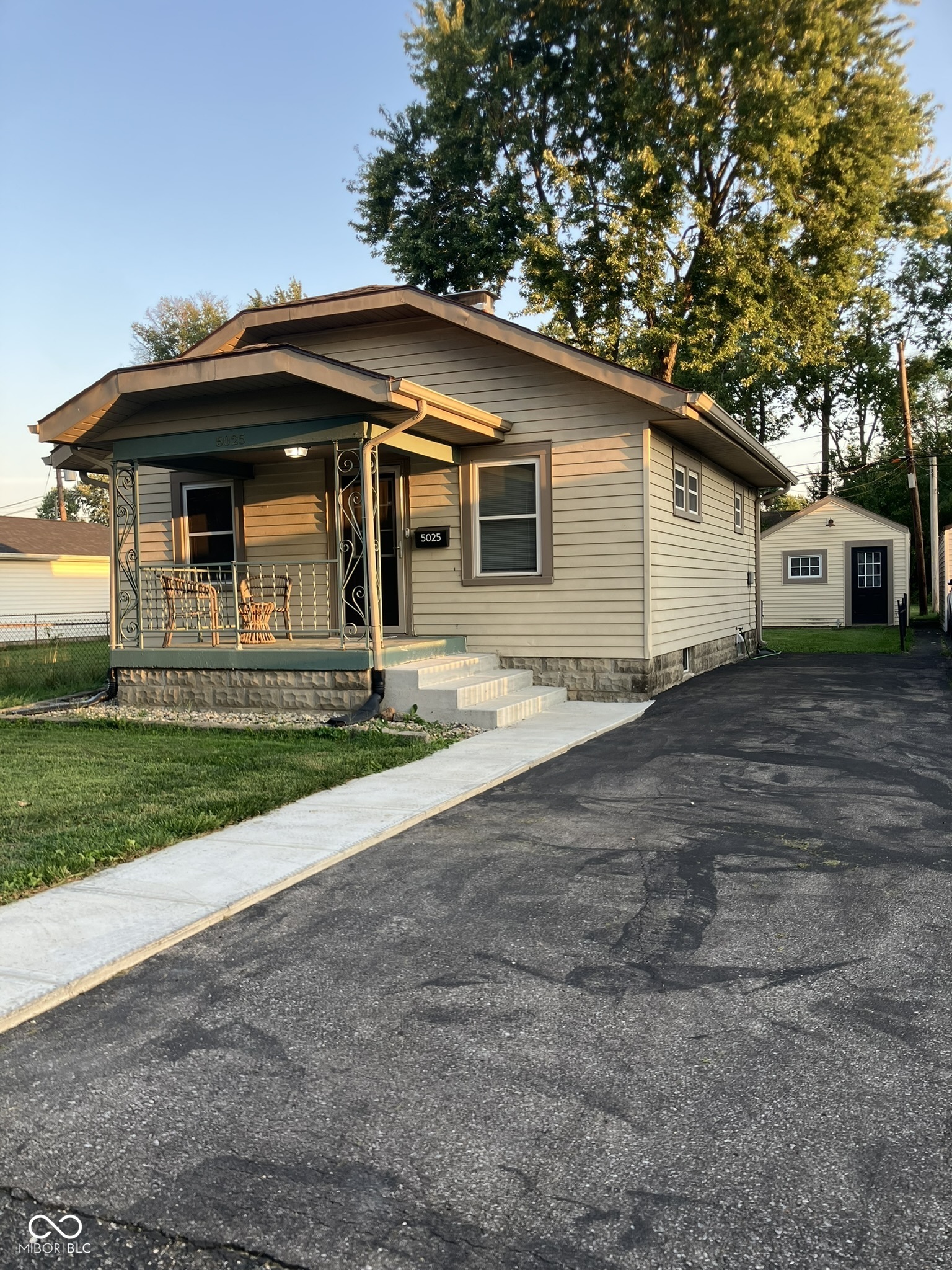 5025 W 12th Street, Indianapolis, IN, 46224 photo 4 of 24