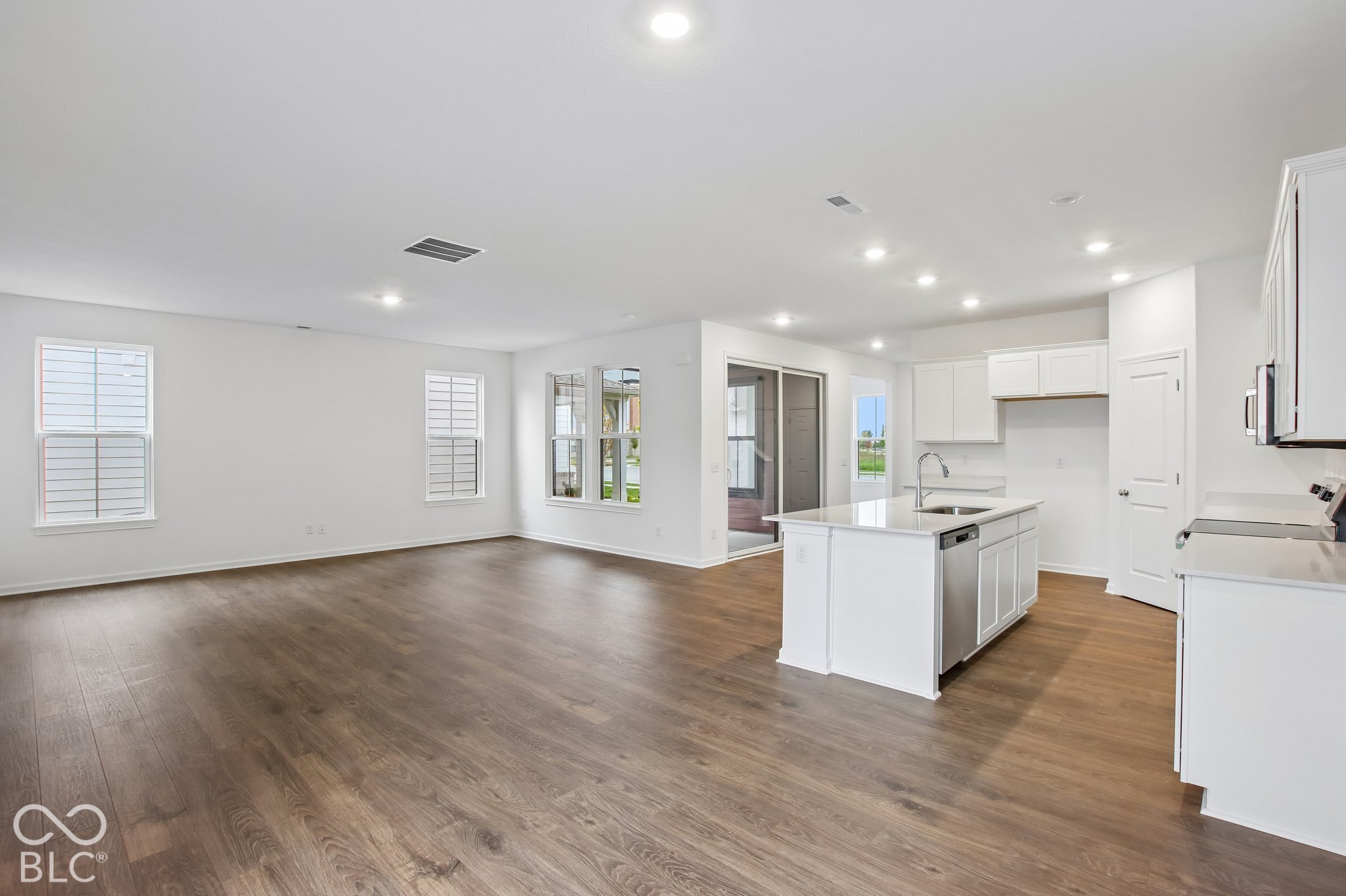 9062 Anthem Avenue, Plainfield, IN, 46168 photo 4 of 58