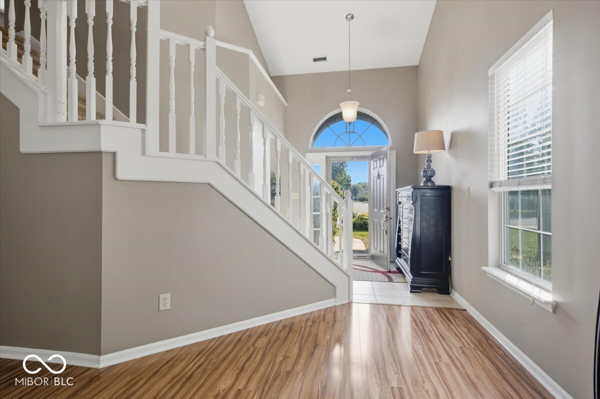 11190 Ruckle Street, Carmel, IN, 46032 photo 4 of 39