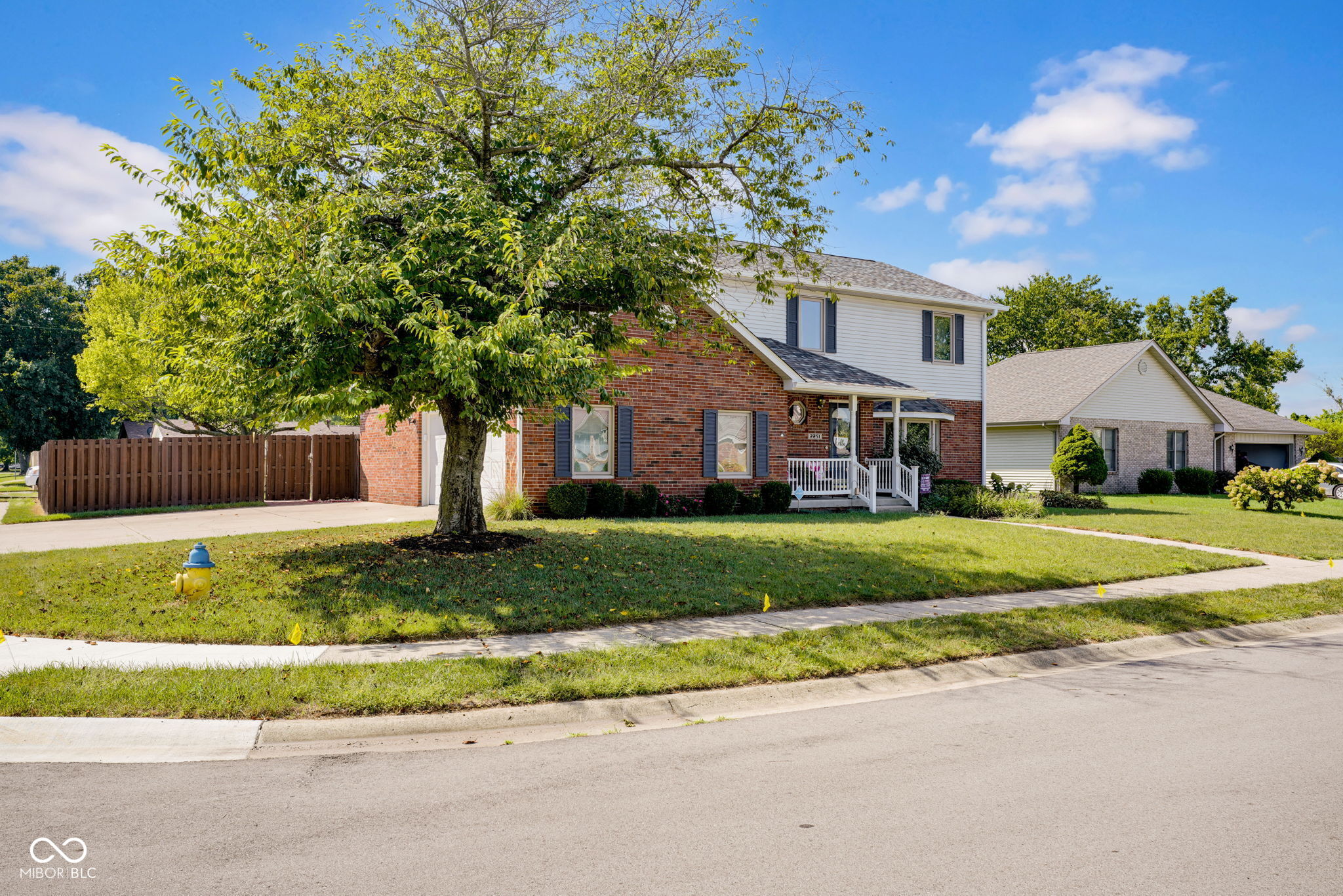 2251 Reston Lane, Columbus, IN, 47203 photo 4 of 43