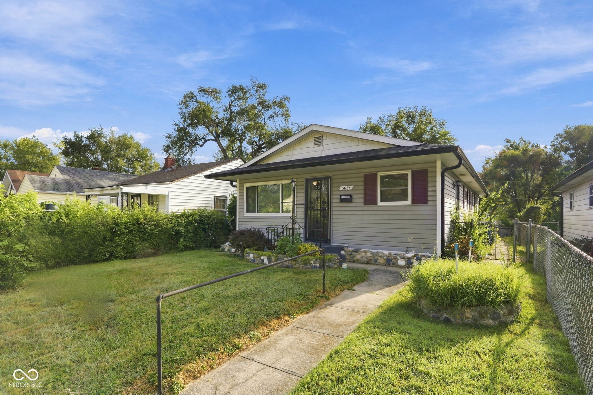 3635 Kinnear, Indianapolis, IN, 46218 photo 4 of 27