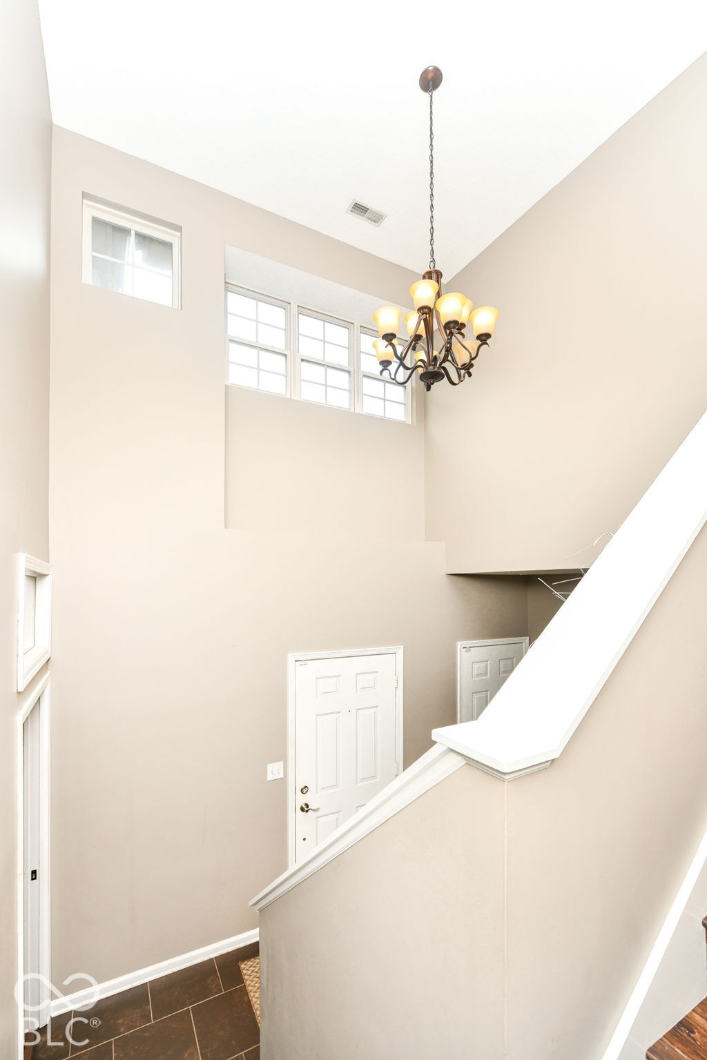 250 Lakemoore Street, Brownsburg, IN, 46112 photo 4 of 37