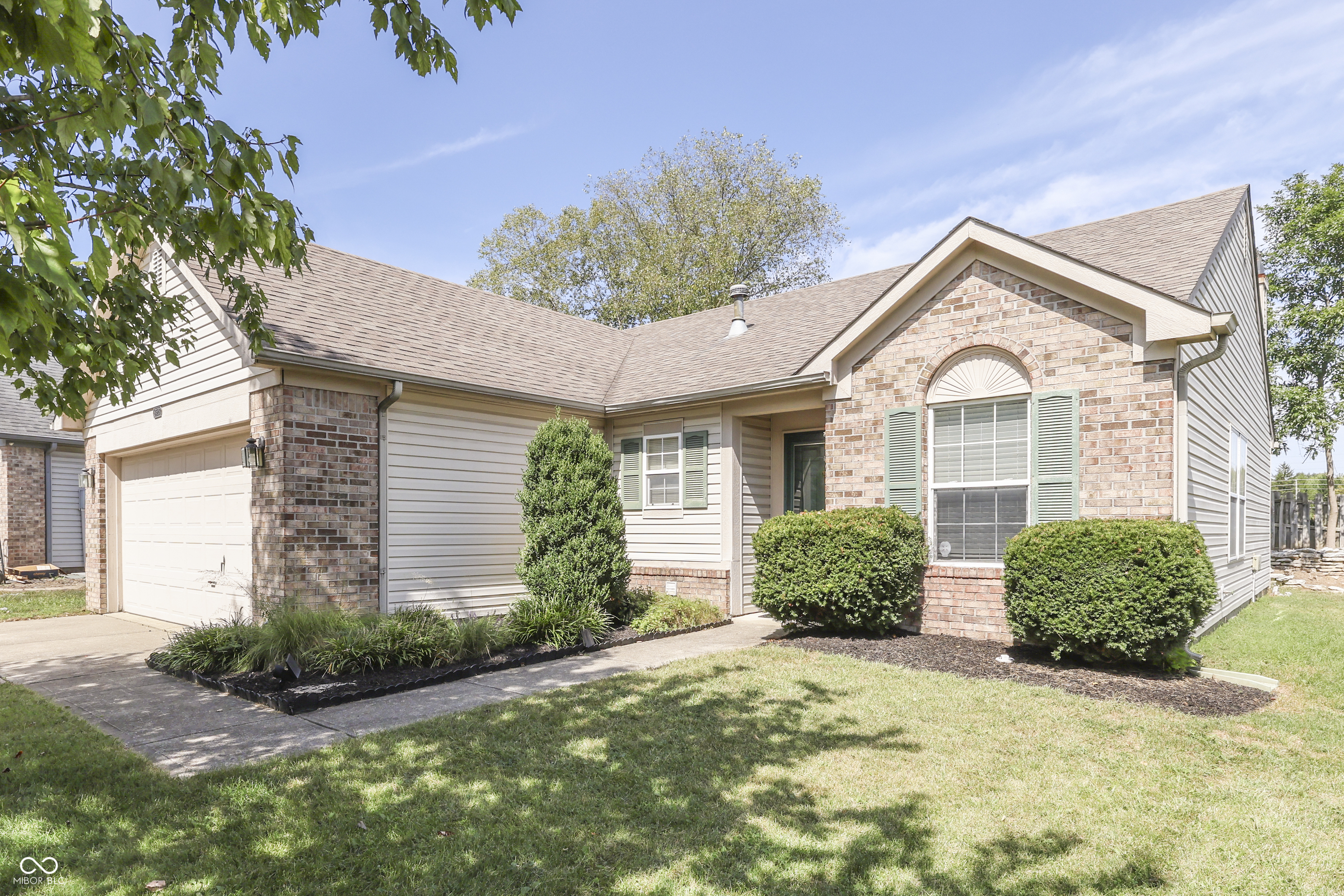 8526 Country Meadows Drive, Indianapolis, IN, 46234 photo 4 of 35