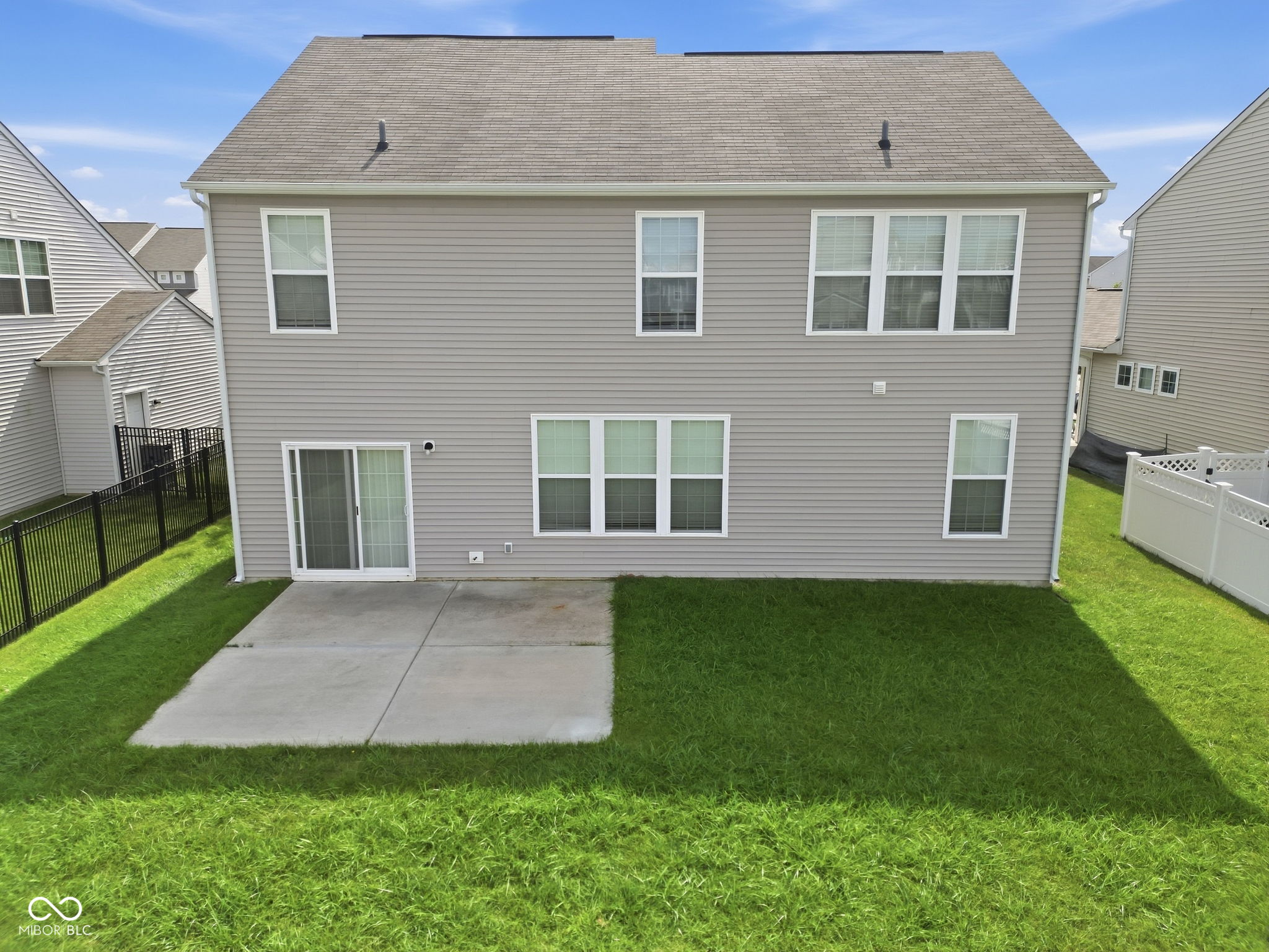 6660 Harvest Moon Lane, Whitestown, IN, 46075 photo 4 of 50