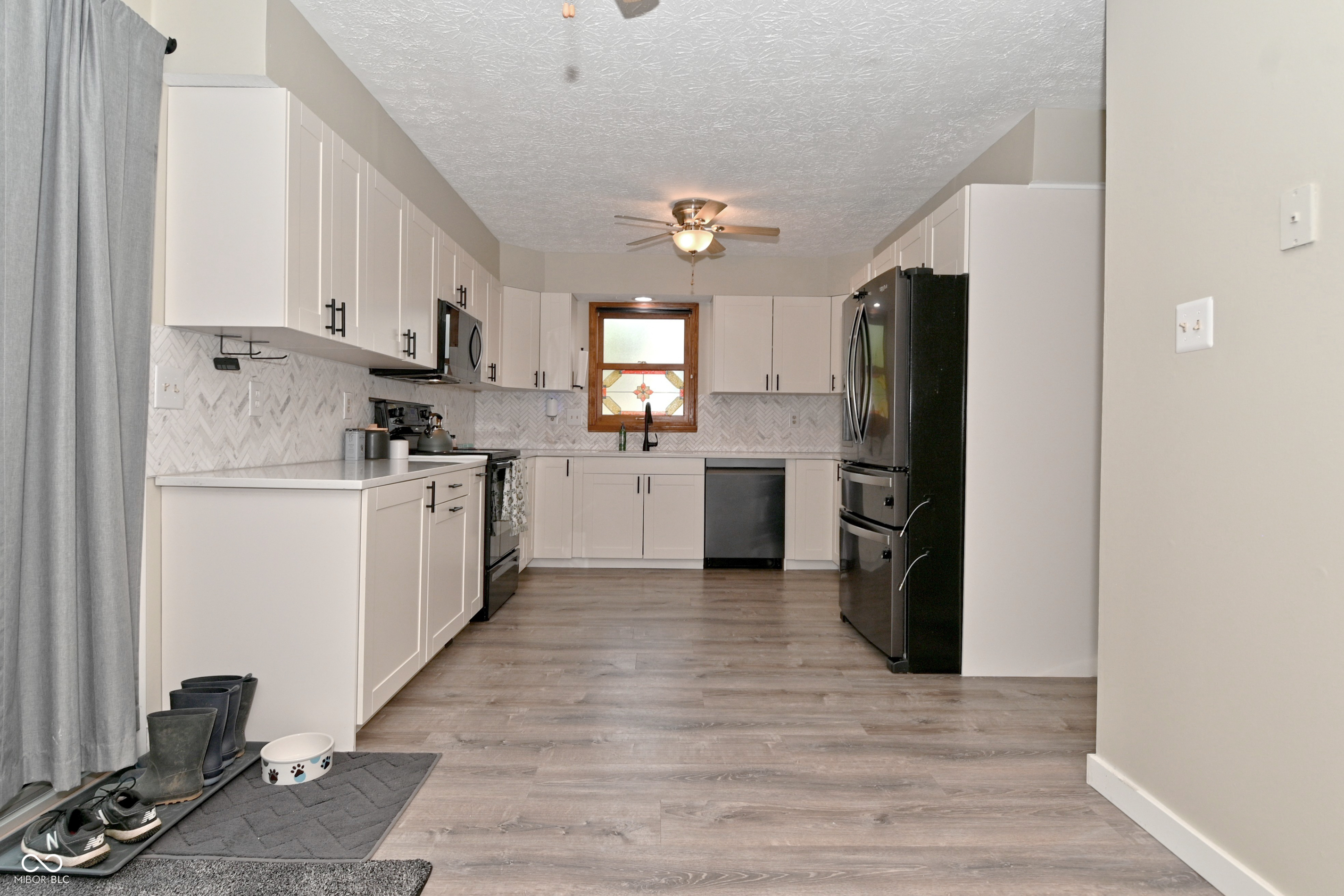 1624 Pele Place, Indianapolis, IN, 46214 photo 4 of 26