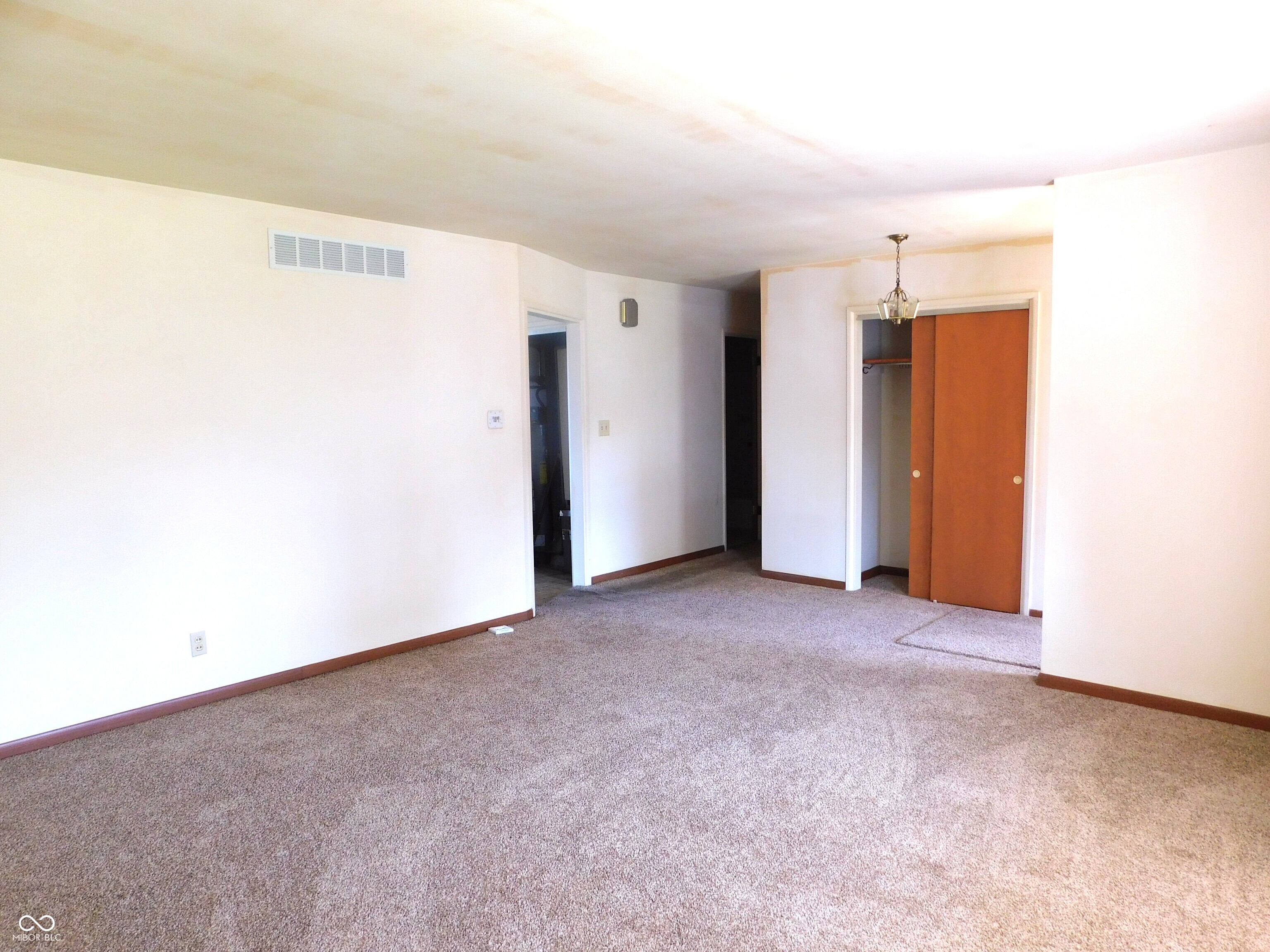 2017 N Nightingale Drive, Greensburg, IN, 47240 photo 4 of 28