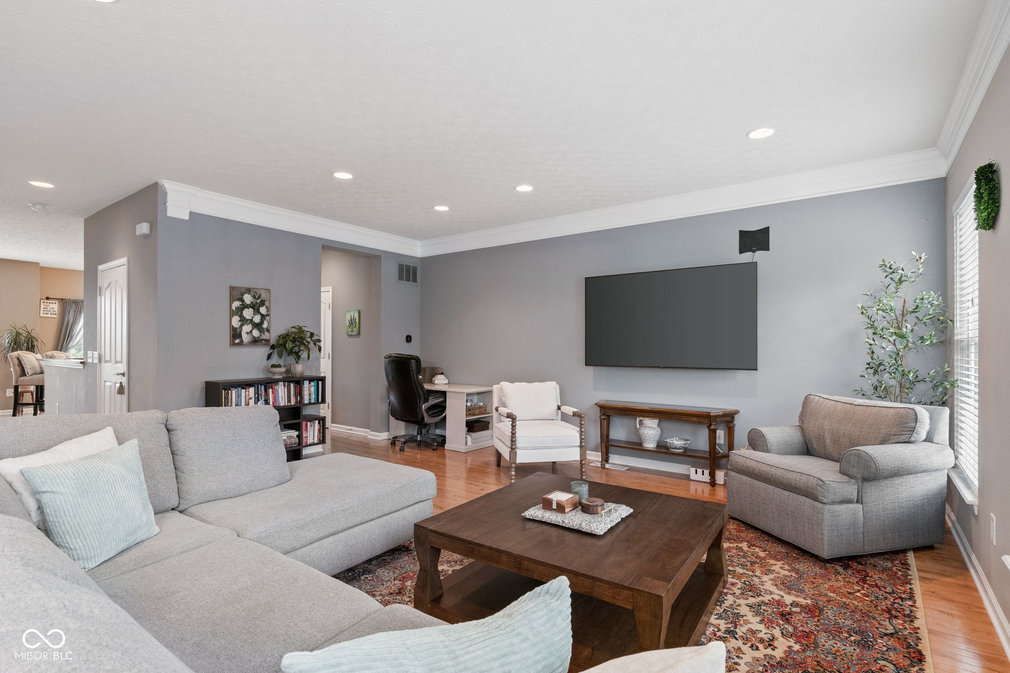 829 Ivy Lane, Carmel, IN, 46032 photo 4 of 59