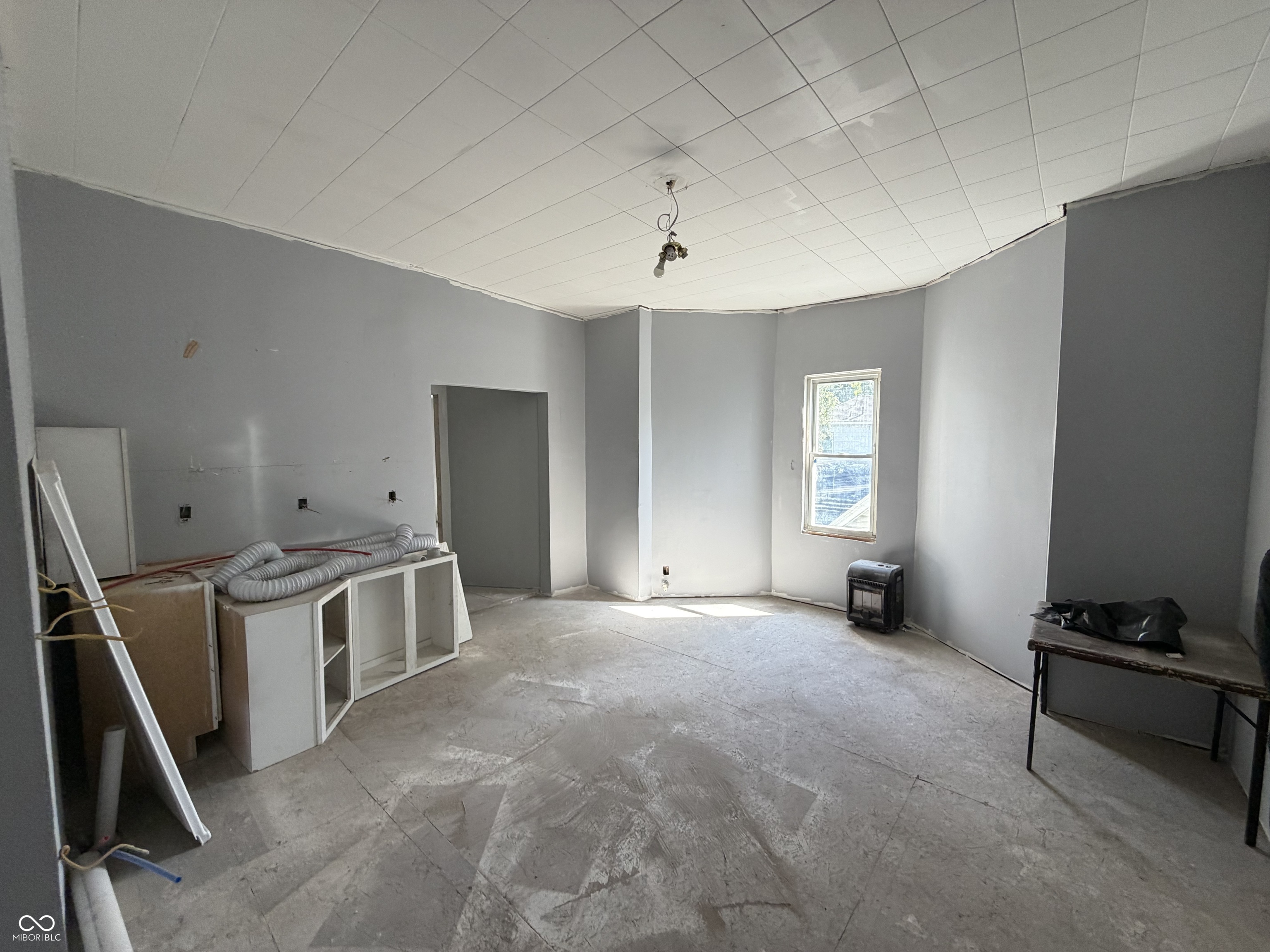 604 S Center Street, Terre Haute, IN, 47807 photo 4 of 28