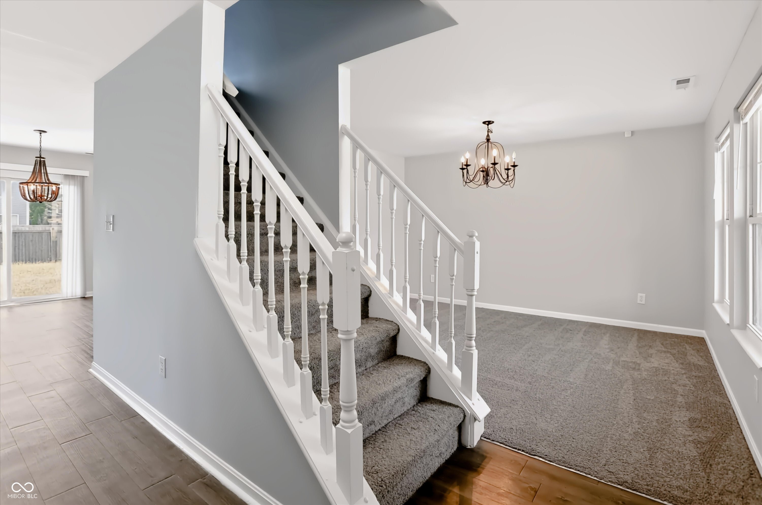 2536 Autumn Road, Indianapolis, IN, 46229 photo 4 of 43