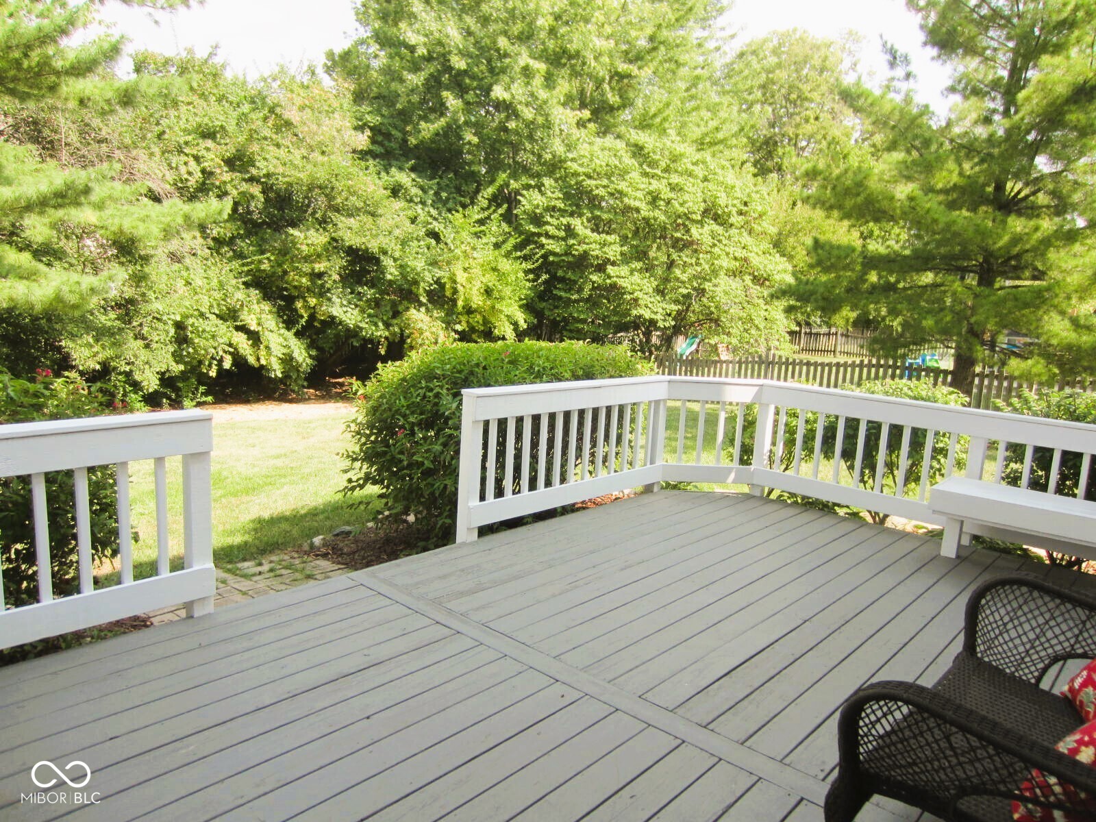 10543 Greenway Drive, Fishers, IN, 46037 photo 4 of 20