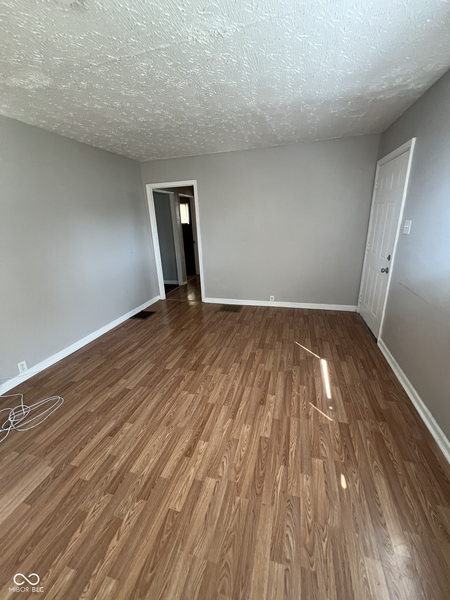 606 S Spencer Avenue, Indianapolis, IN, 46219 photo 4 of 21