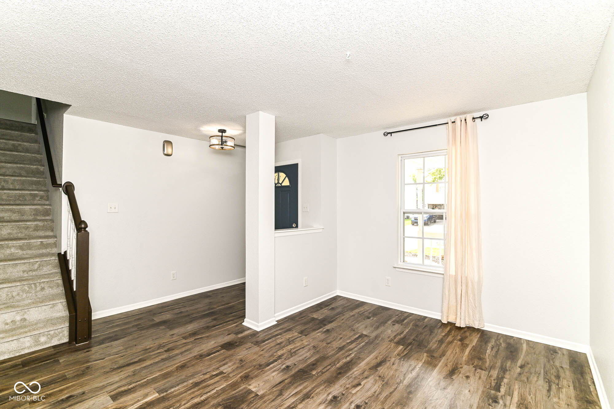 10050 Orange Blossom Trail, Fishers, IN, 46038 photo 4 of 35