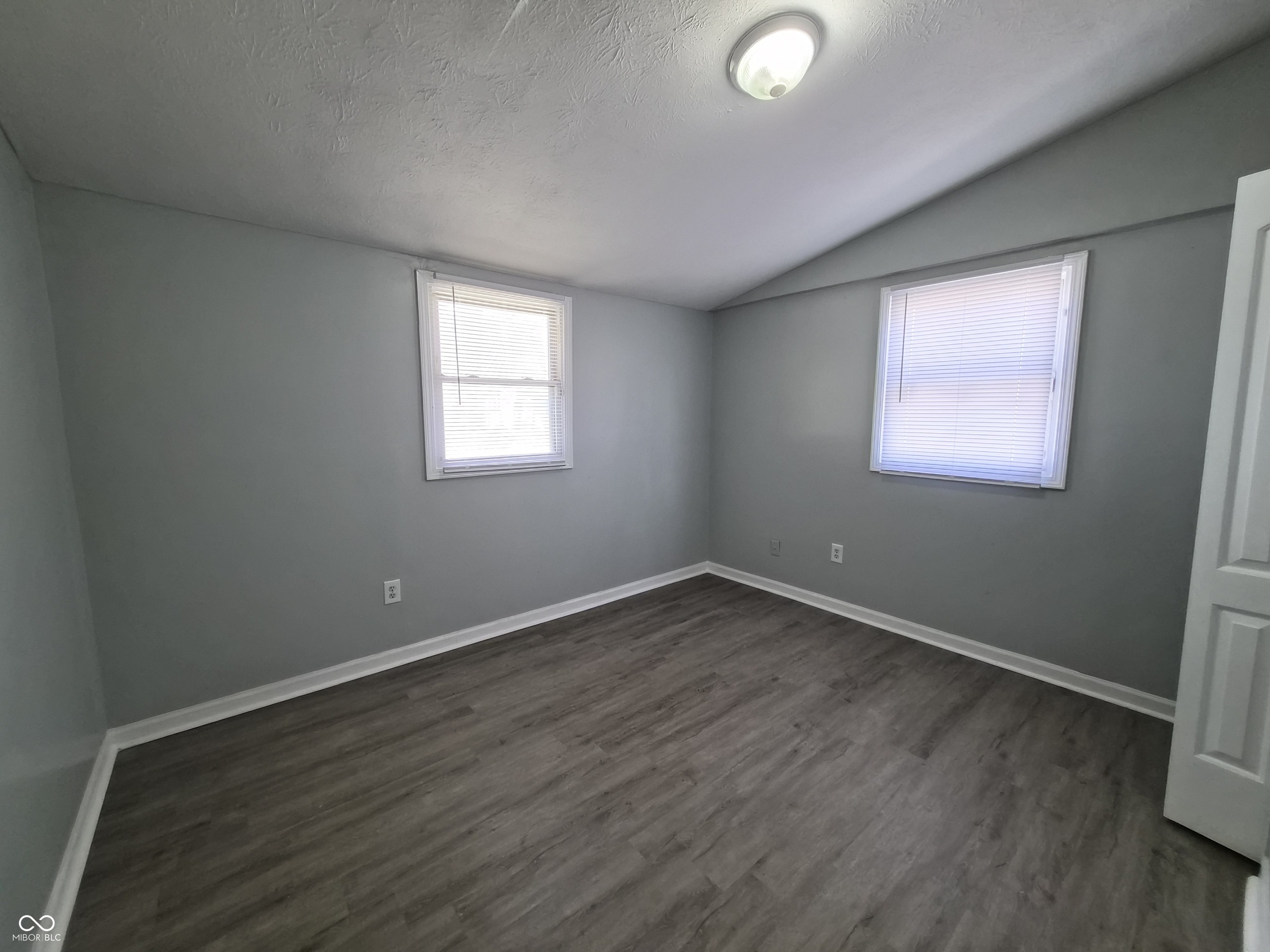 4709 Ribble Road, Indianapolis, IN, 46218 photo 4 of 16