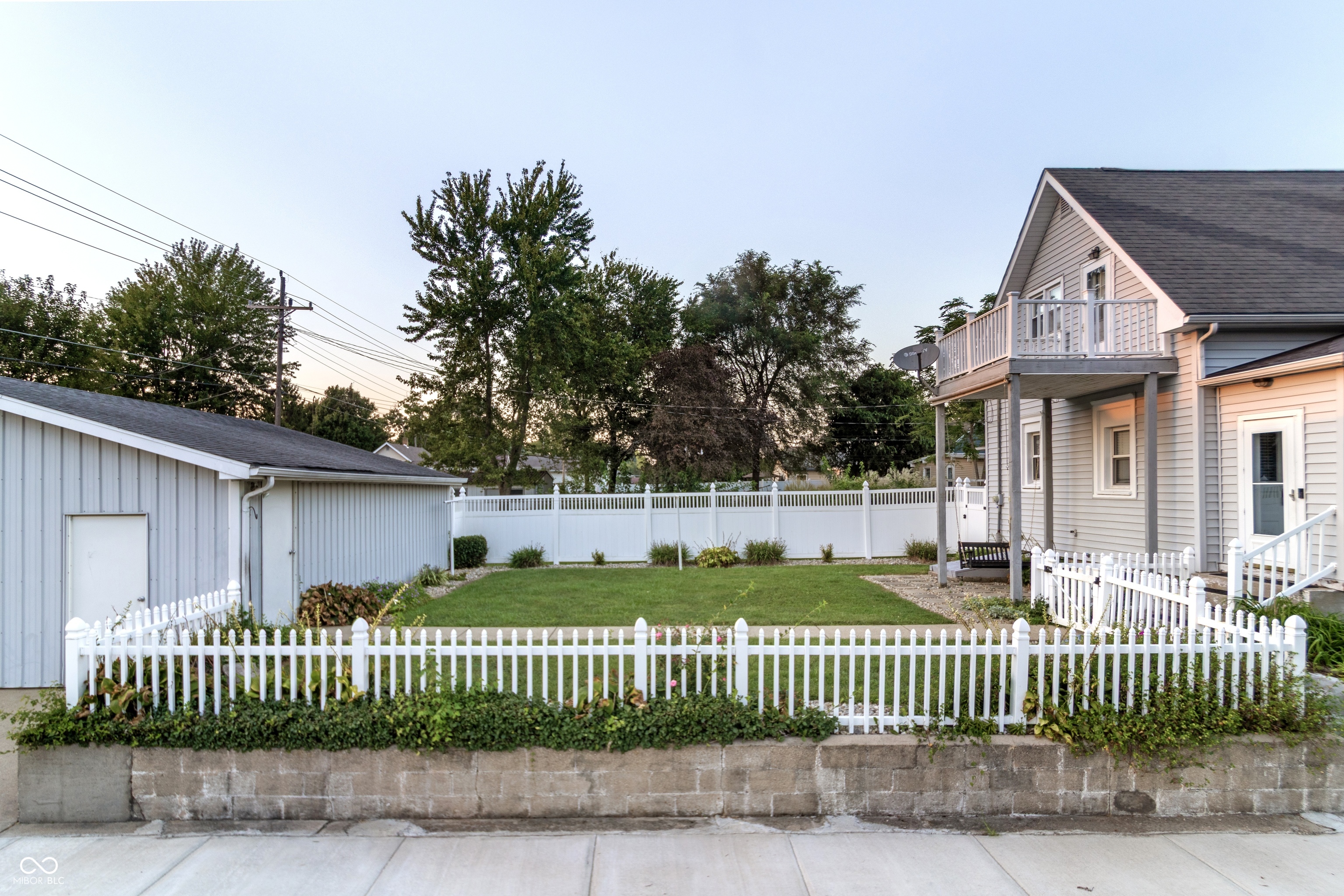 701 N Oliver Street, Rushville, IN, 46173 photo 4 of 42