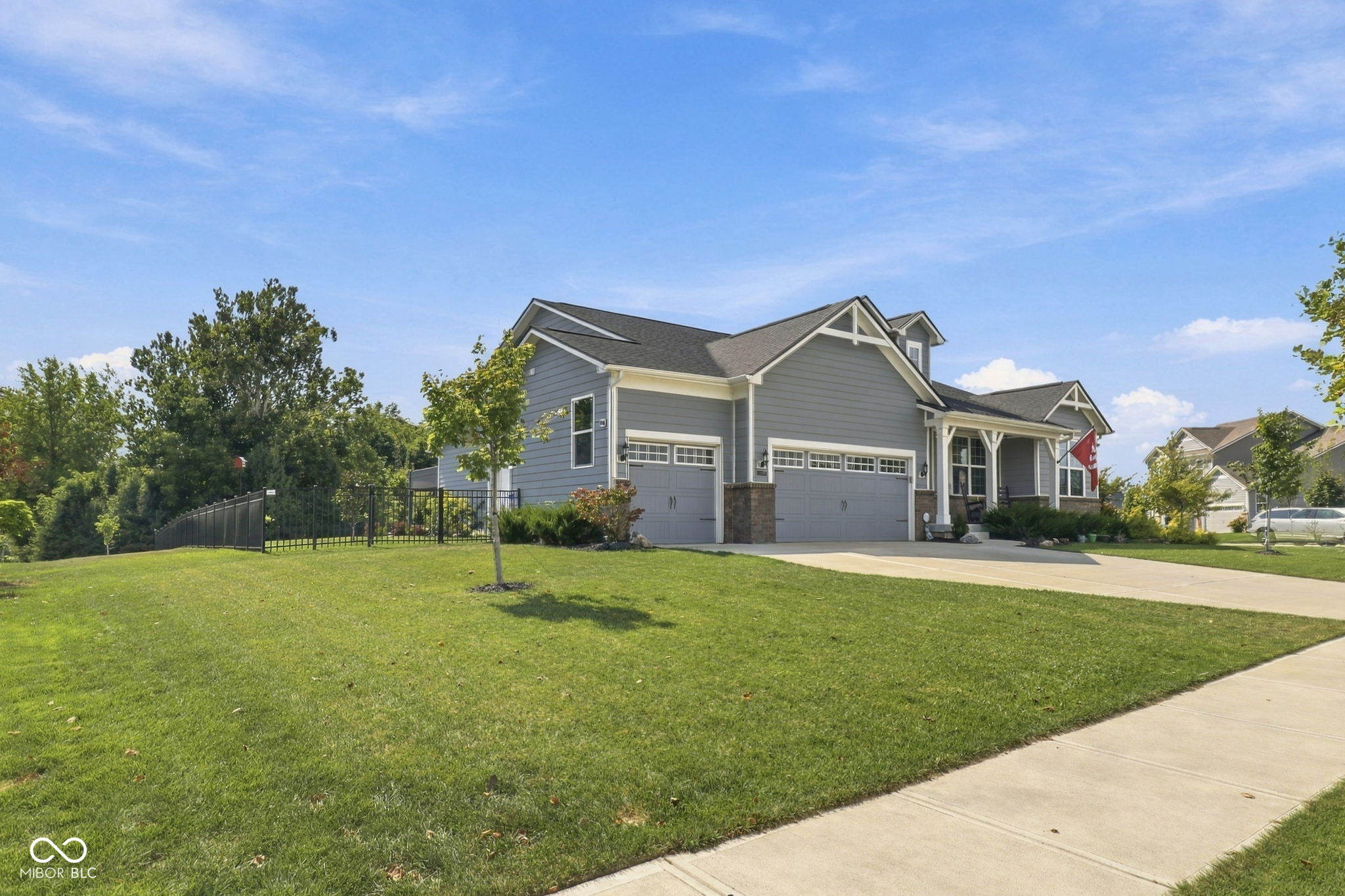 12881 Deer Bank Road, Fishers, IN, 46037 photo 4 of 59
