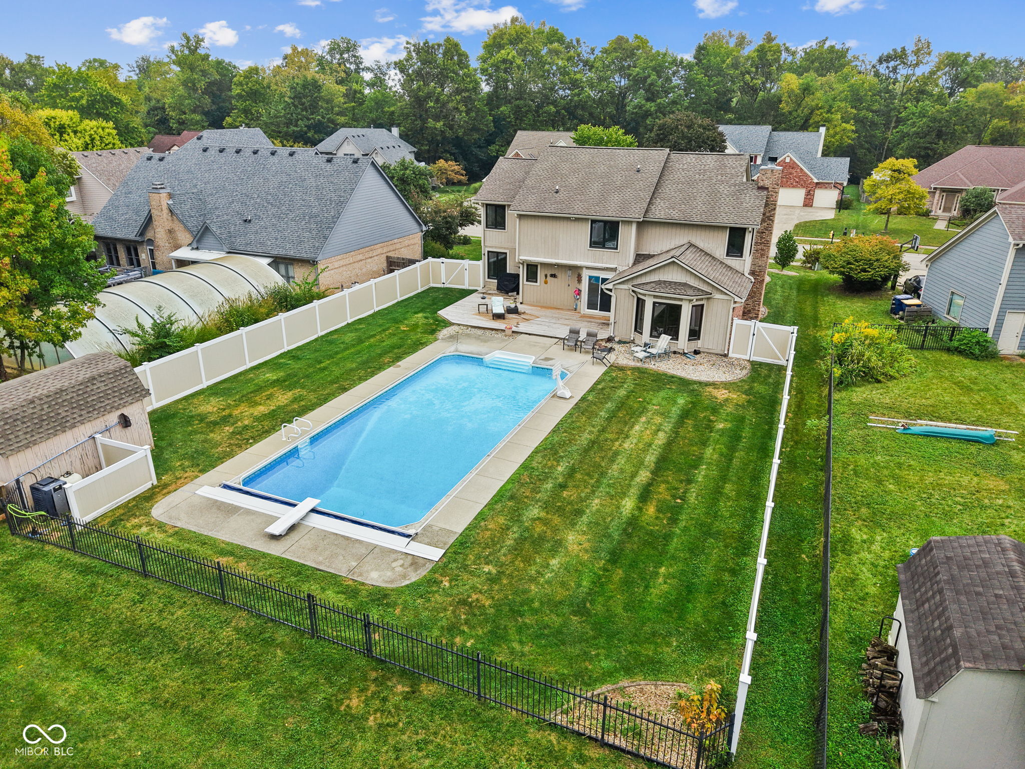 12619 Doe Lane, Indianapolis, IN, 46236 photo 4 of 50
