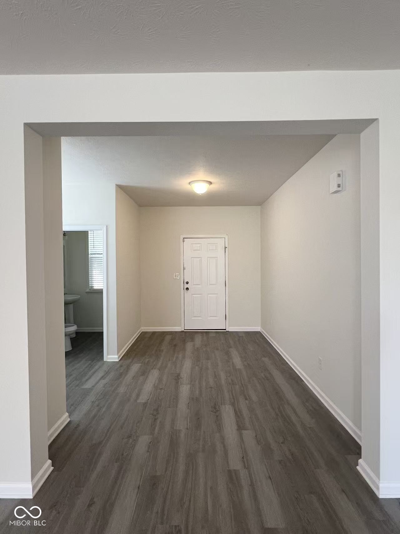 10593 Brooks Street, Indianapolis, IN, 46234 photo 4 of 34
