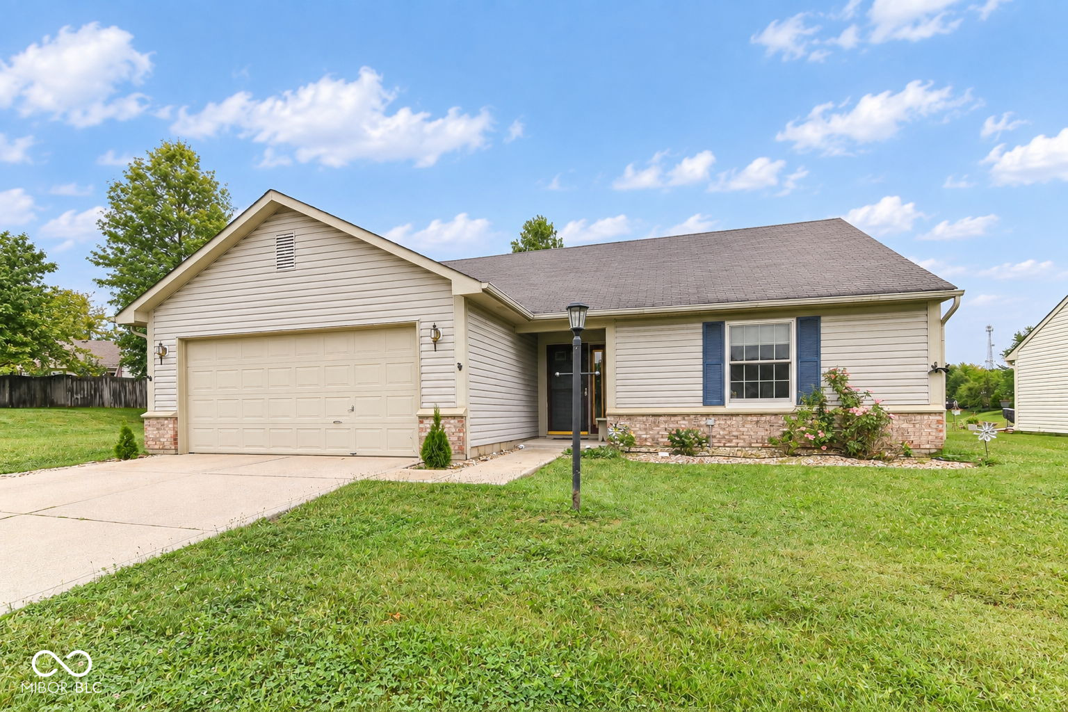 133 Brixton Woods West Drive, Pittsboro, IN, 46167 photo 4 of 35