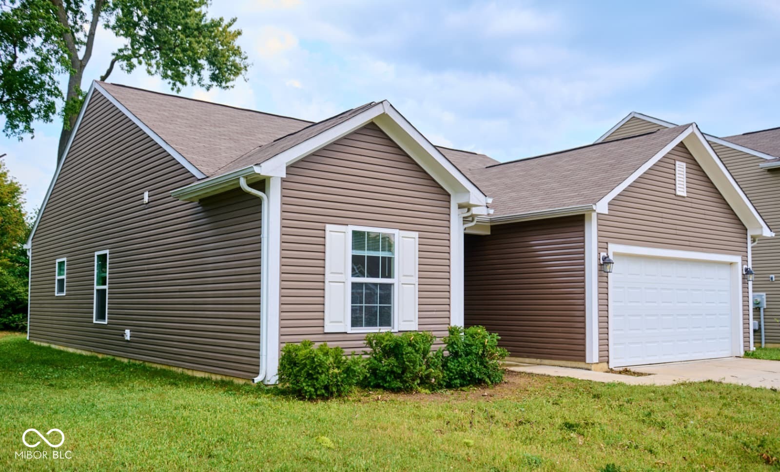 9218 Tansel Creek Drive, Indianapolis, IN, 46234 photo 4 of 28