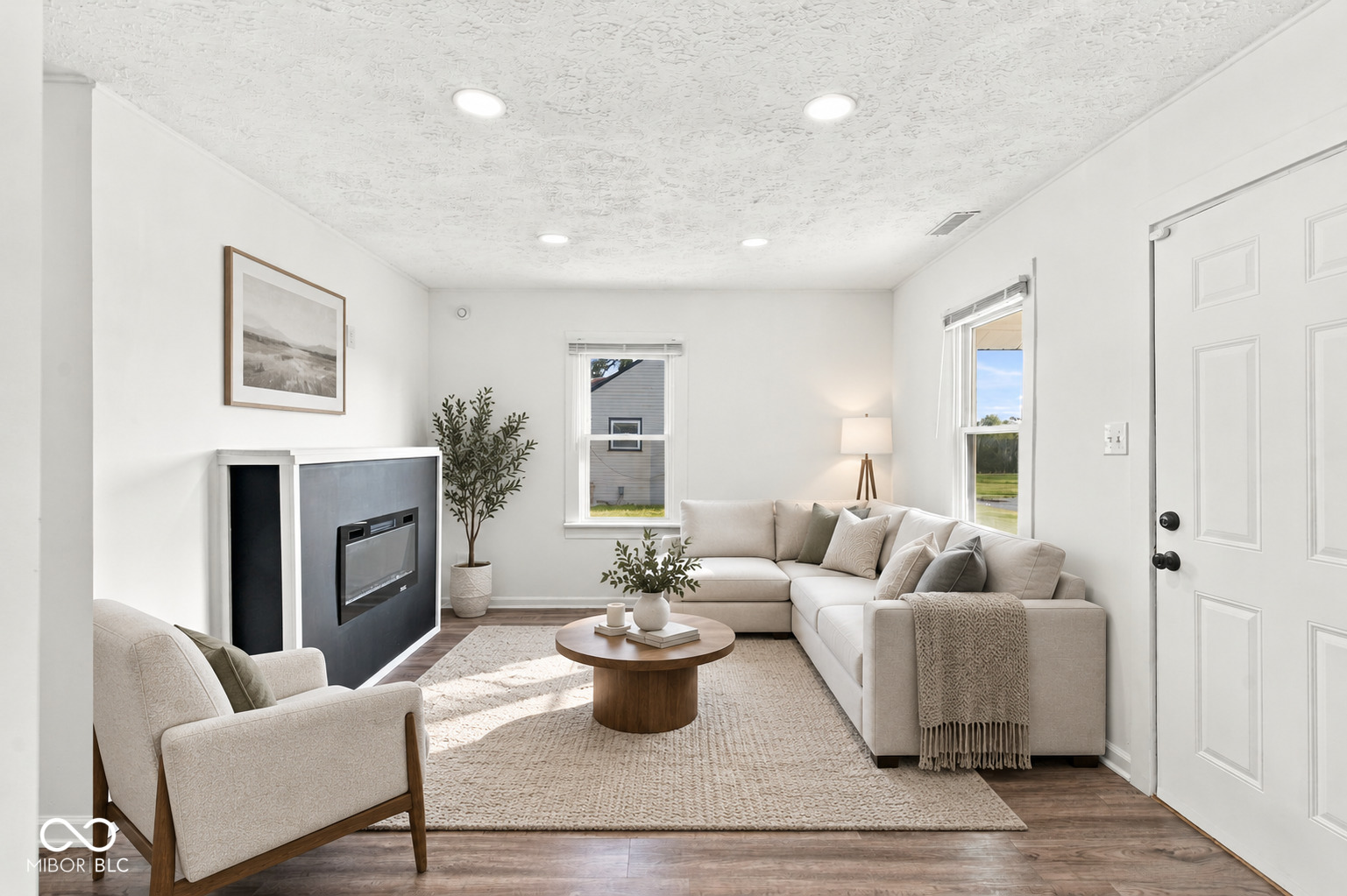 613 S Mickley Avenue, Indianapolis, IN, 46241 photo 4 of 16