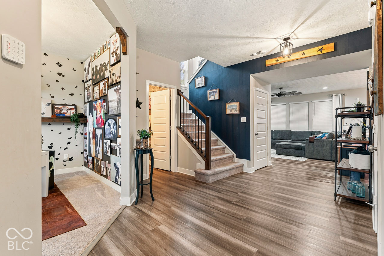 10549 Vermillion, Fortville, IN, 46040 photo 4 of 51