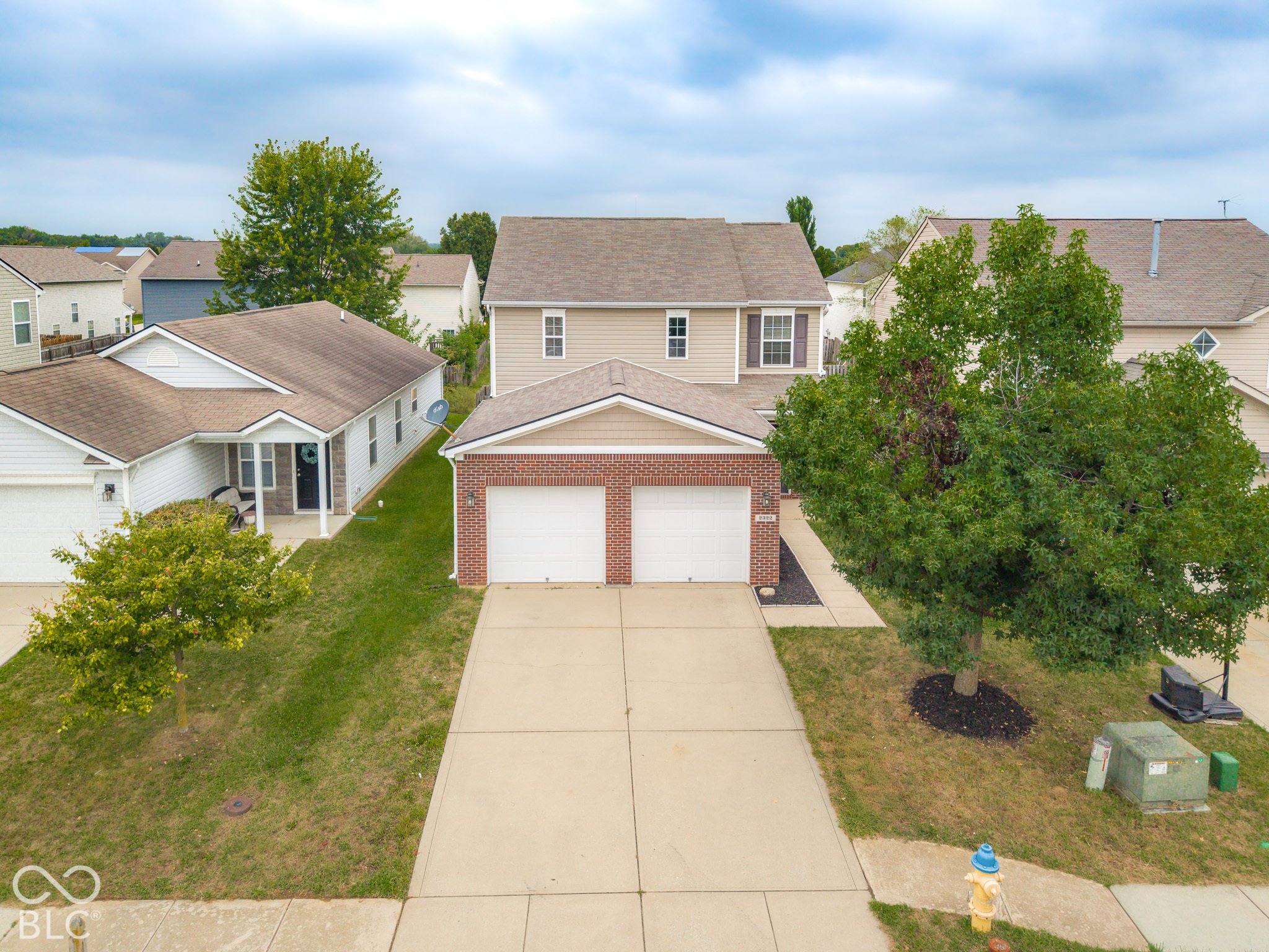 2322 Middle View Drive, Columbus, IN, 47201 photo 4 of 50