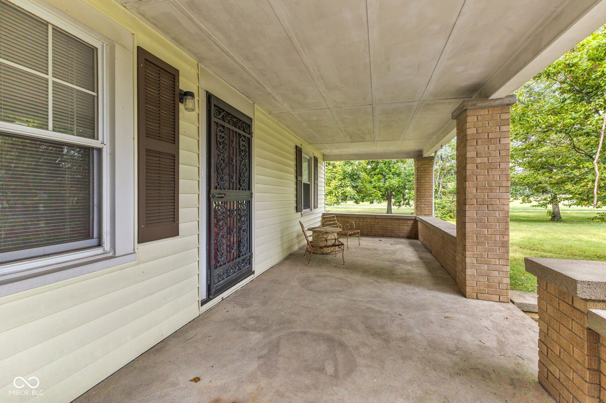 6725 Camby Road, Indianapolis, IN, 46221 photo 4 of 32