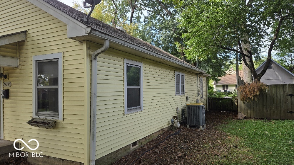 7112 Dobson Street, Indianapolis, IN, 46268 photo 4 of 17