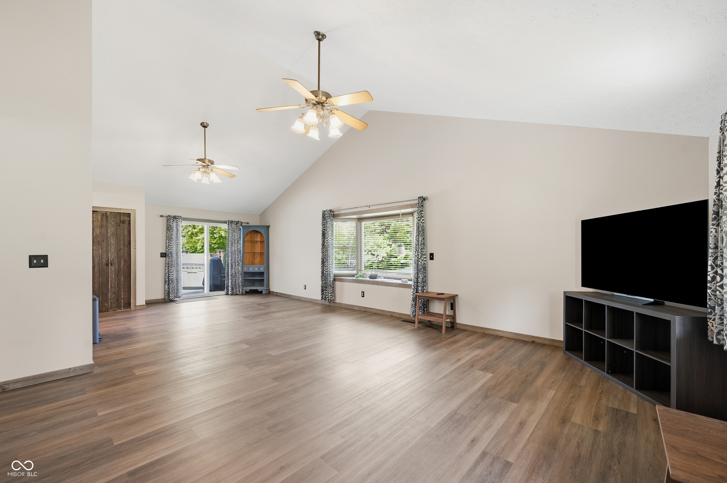 10366 E 155 Road S, Greentown, IN, 46936 photo 4 of 41