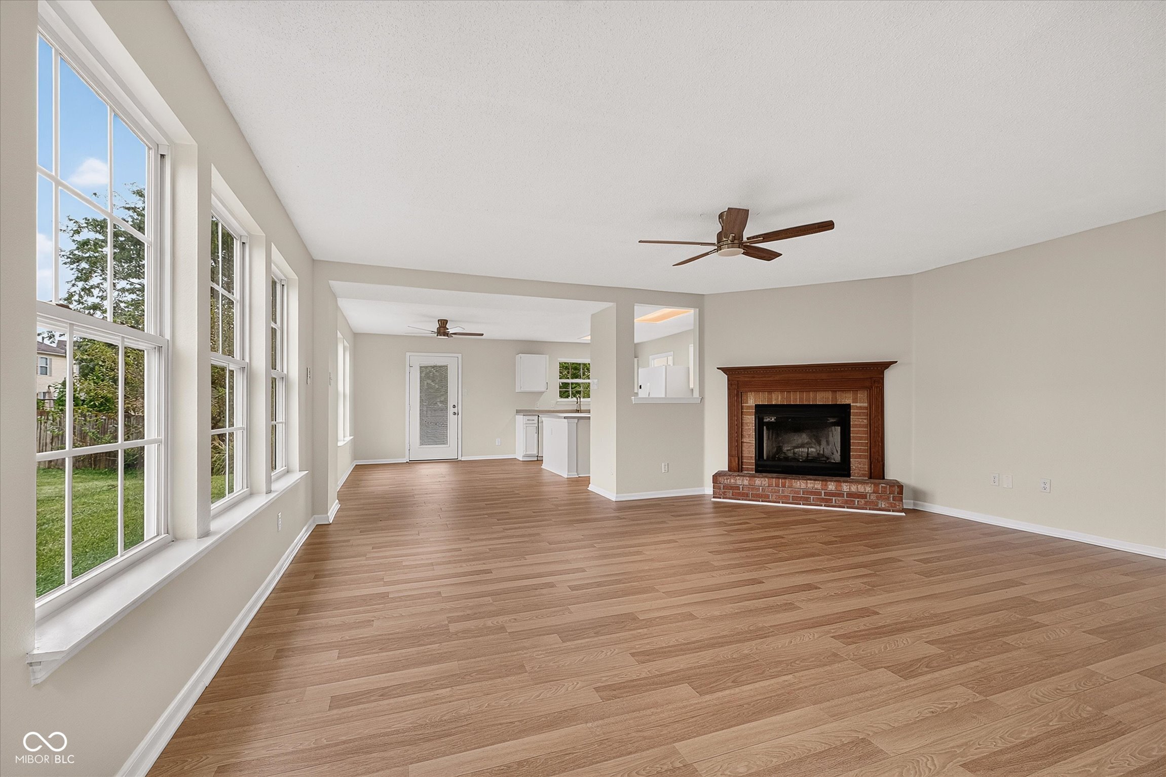 2203 Summerfield Drive, Plainfield, IN, 46168 photo 4 of 28