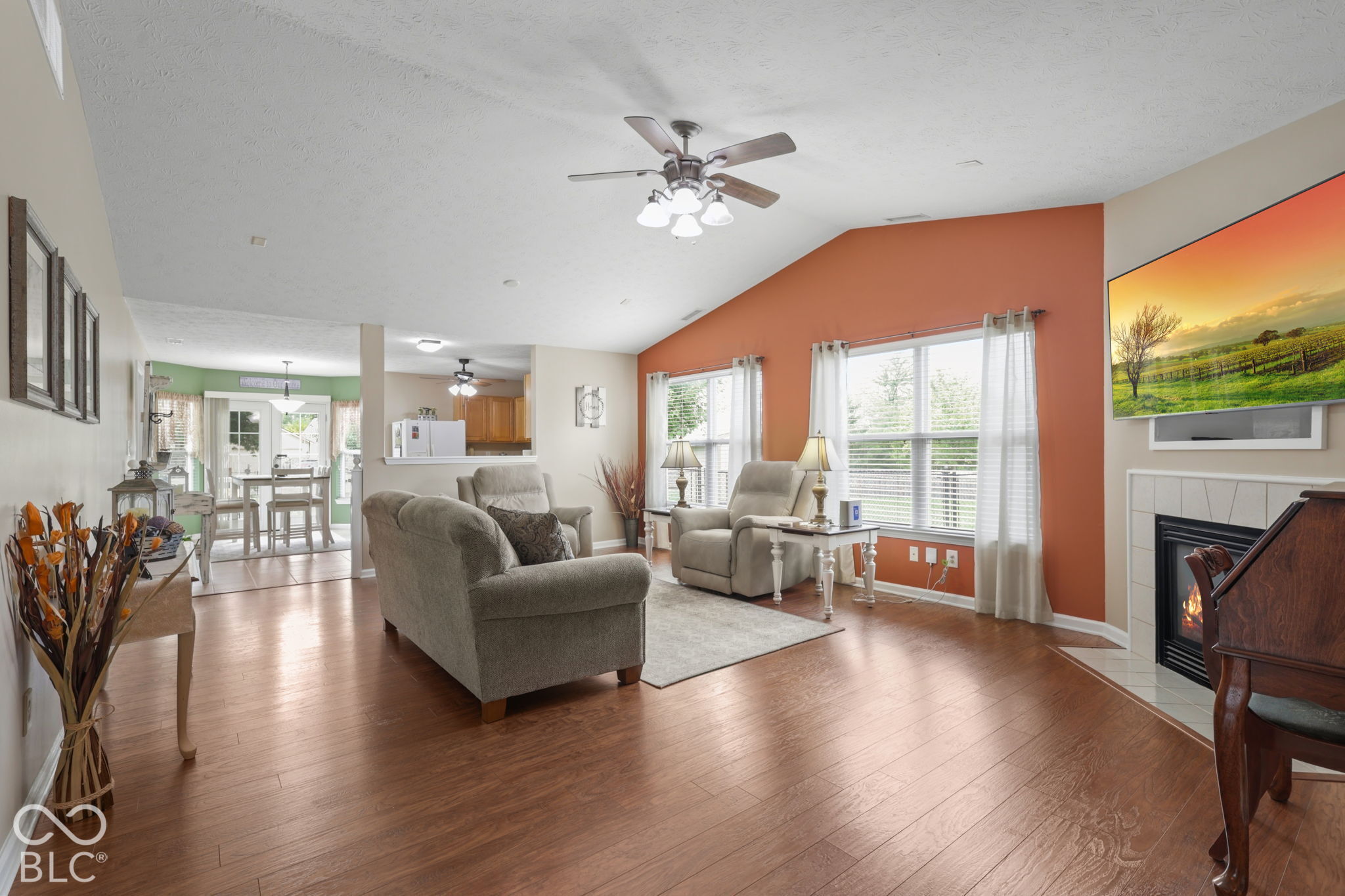 6519 Frankenberger Drive, Indianapolis, IN, 46237 photo 4 of 39