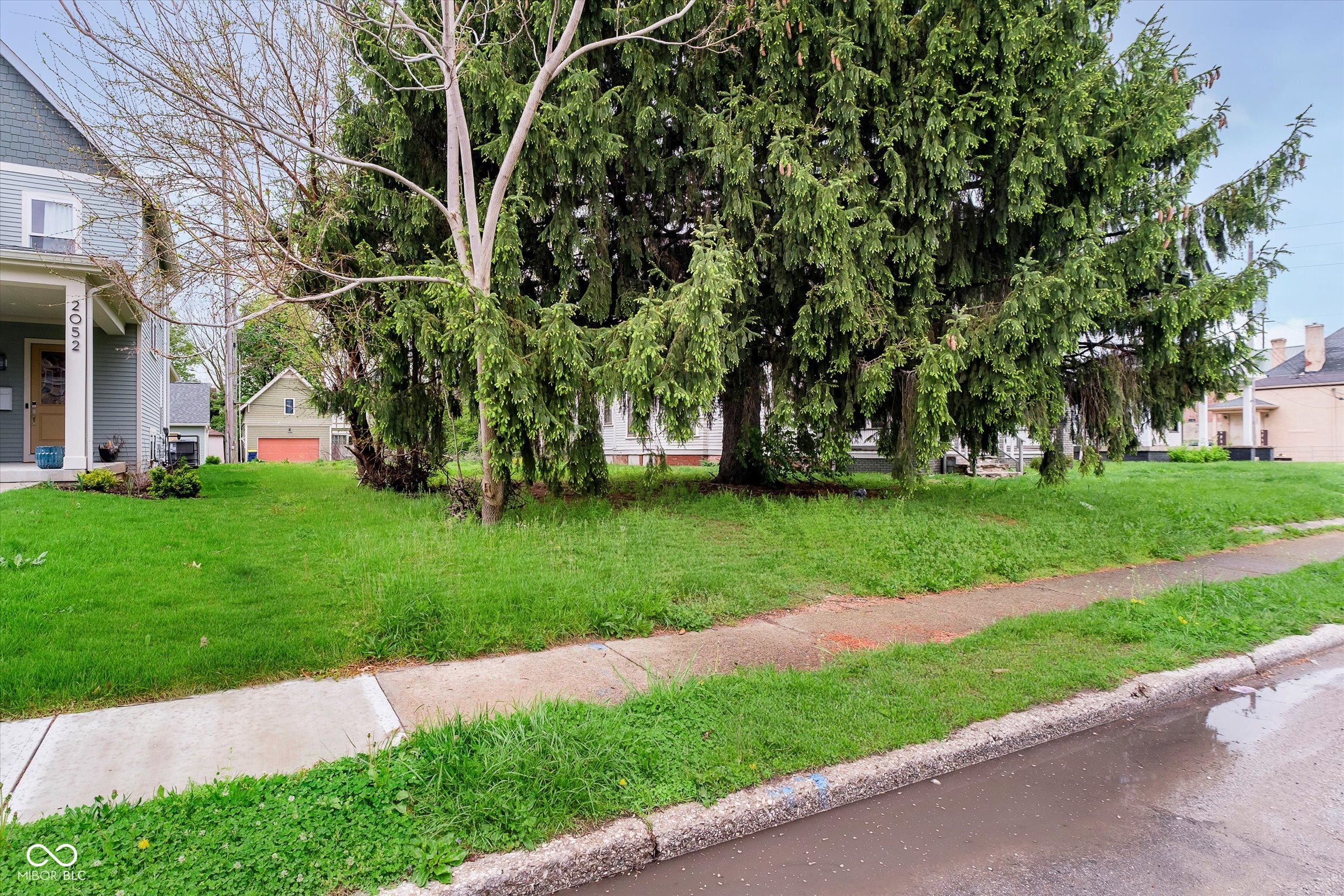 2056 Central Avenue, Indianapolis, IN, 46202 photo 4 of 15