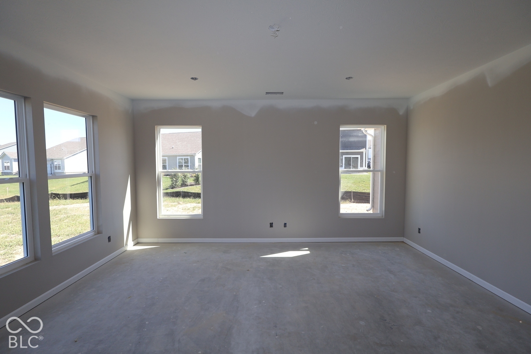 4164 Hayden Valley Drive, Bargersville, IN, 46106 photo 4 of 12