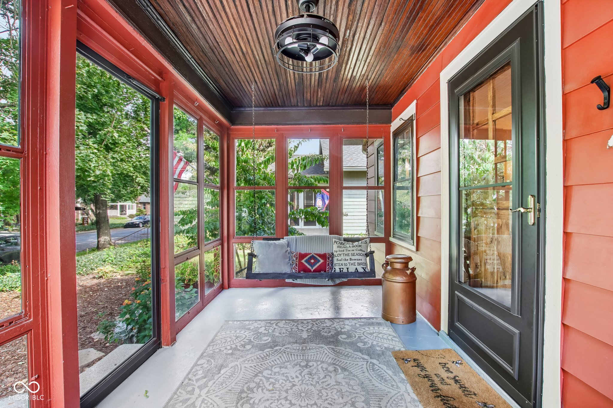 5607 Carrollton Avenue, Indianapolis, IN, 46220 photo 4 of 49