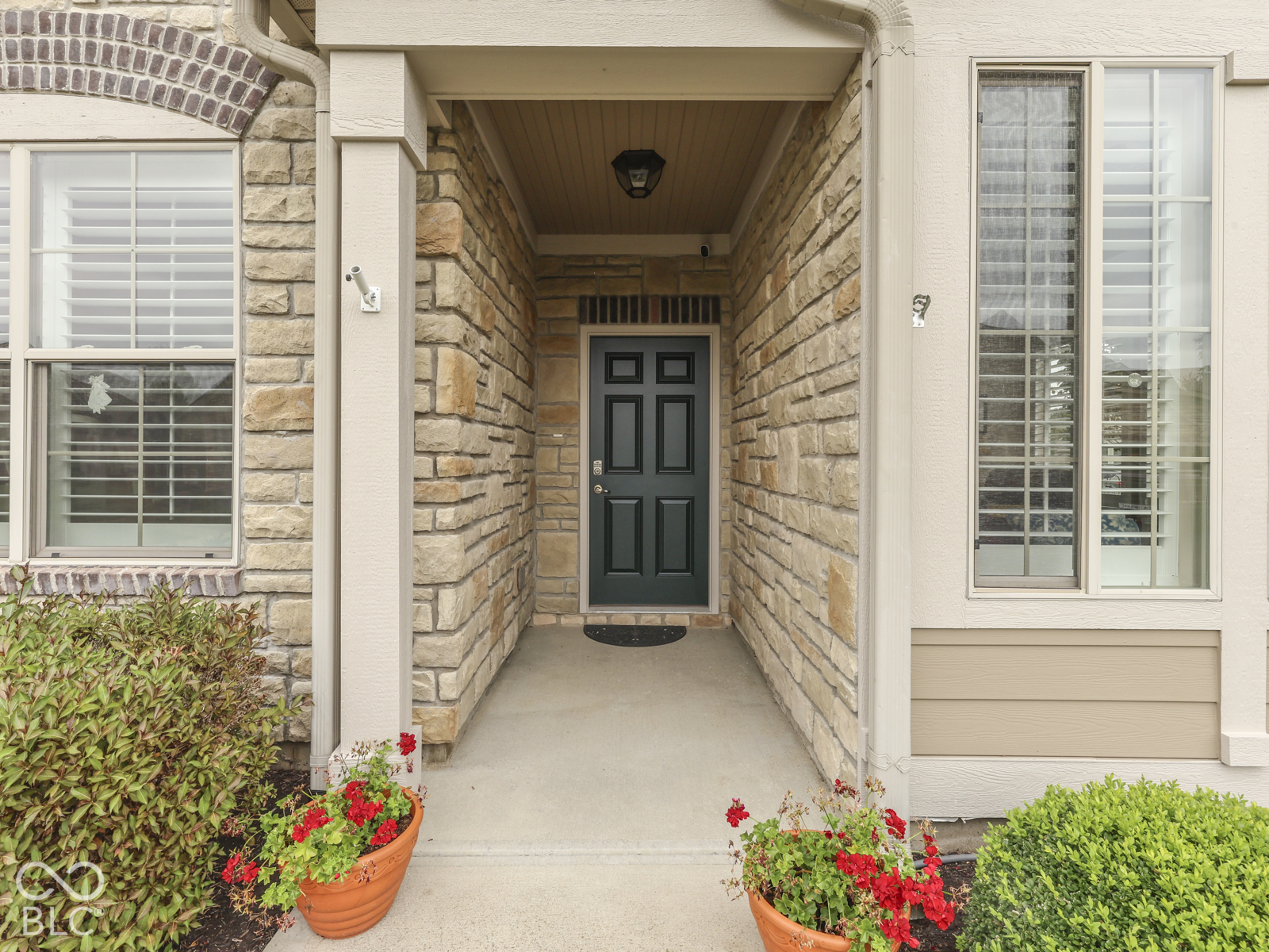 2214 Heather Glen Way, Franklin, IN, 46131 photo 4 of 27