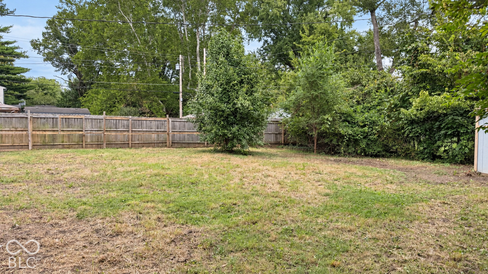 6731 Hillside Avenue, Indianapolis, IN, 46220 photo 4 of 17