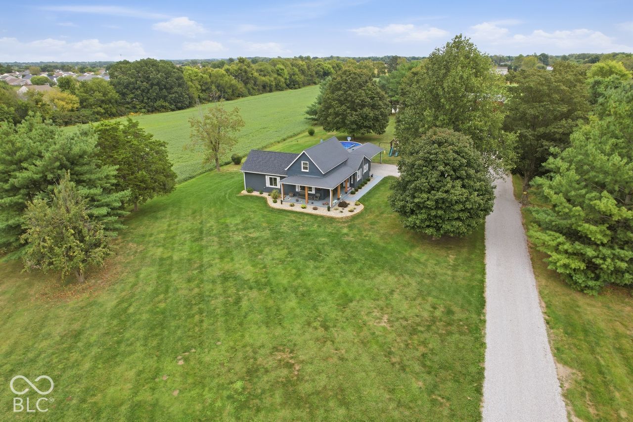 6425 N 125 Road W, Whiteland, IN, 46184 photo 4 of 46